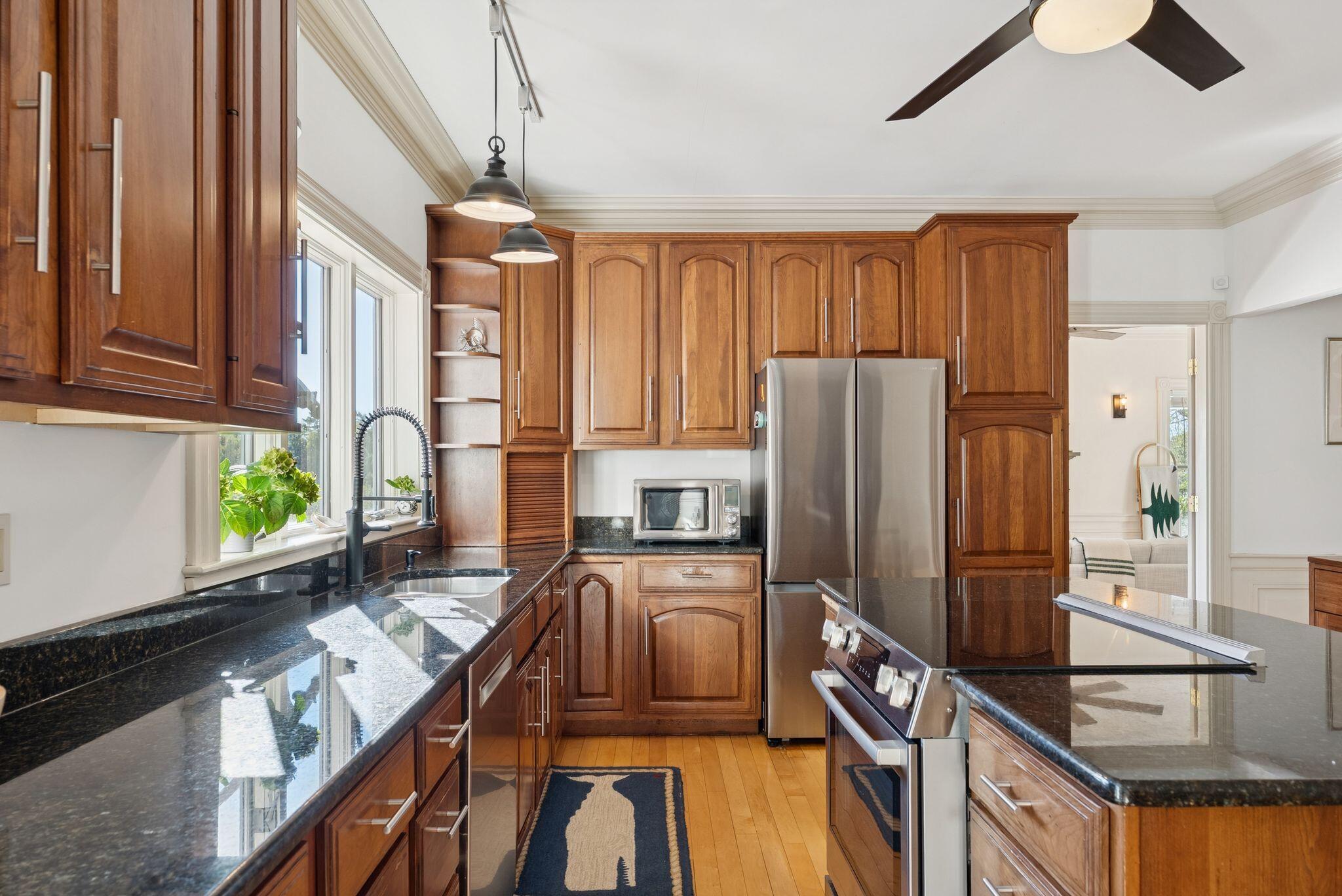 1 Fawn Meadow Lane