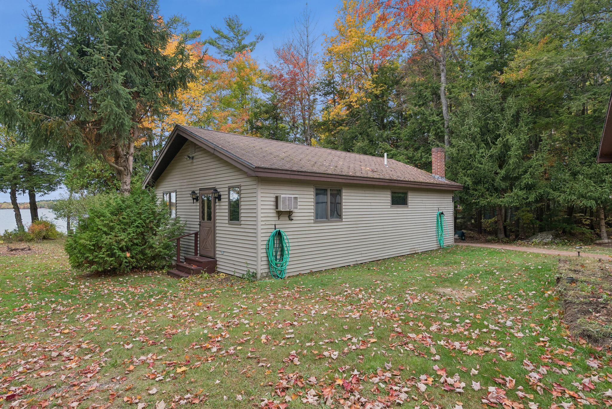 587 Woodland Avenue