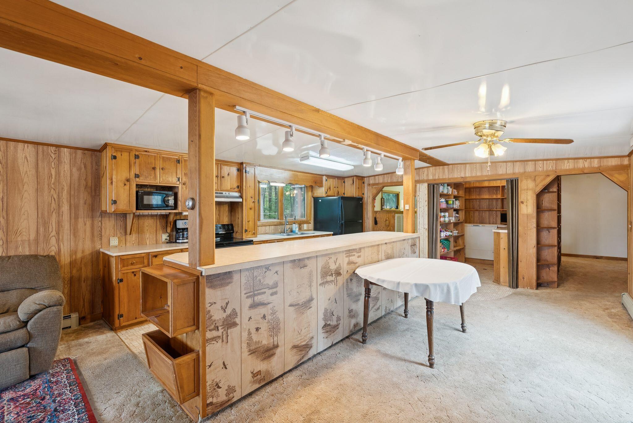 587 Woodland Avenue