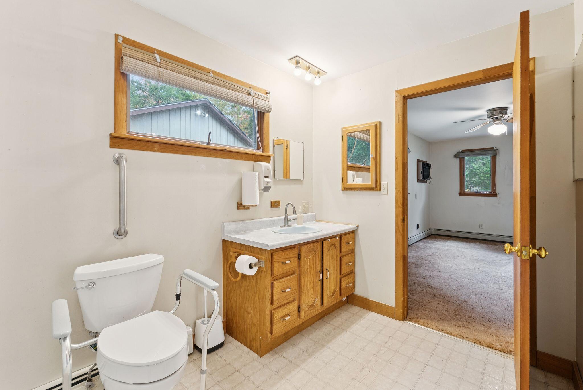 587 Woodland Avenue