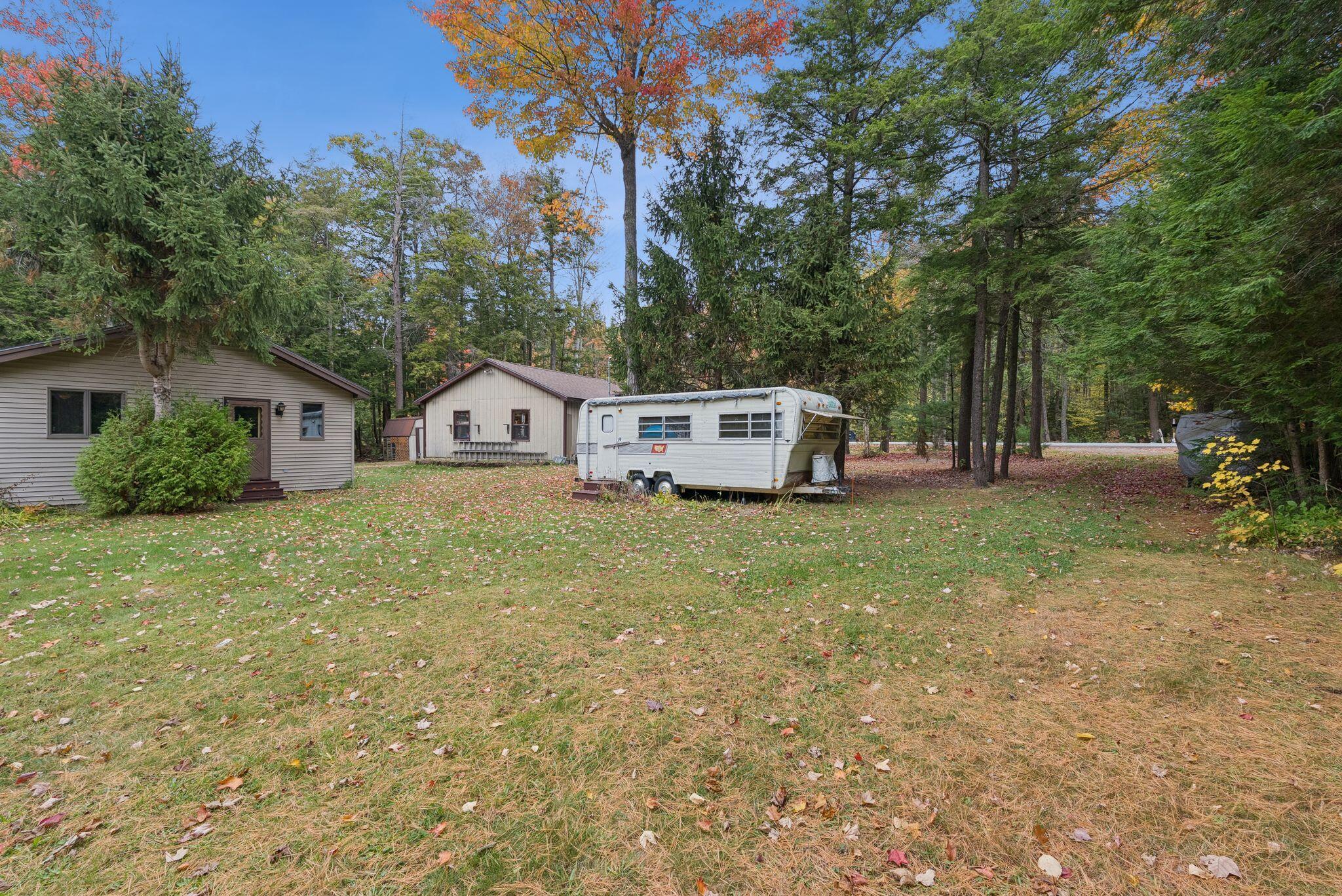 587 Woodland Avenue