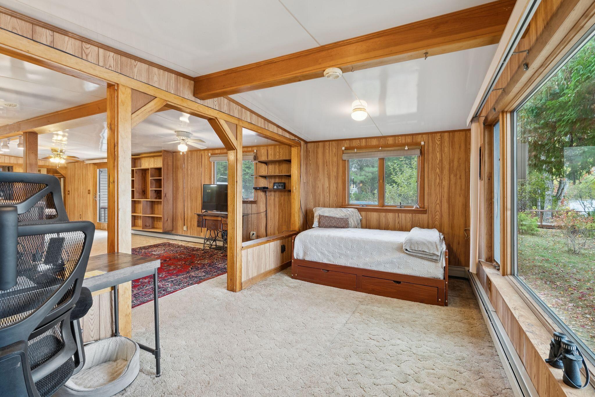 587 Woodland Avenue