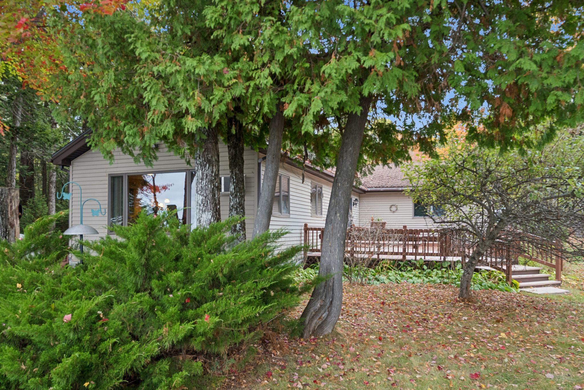 587 Woodland Avenue
