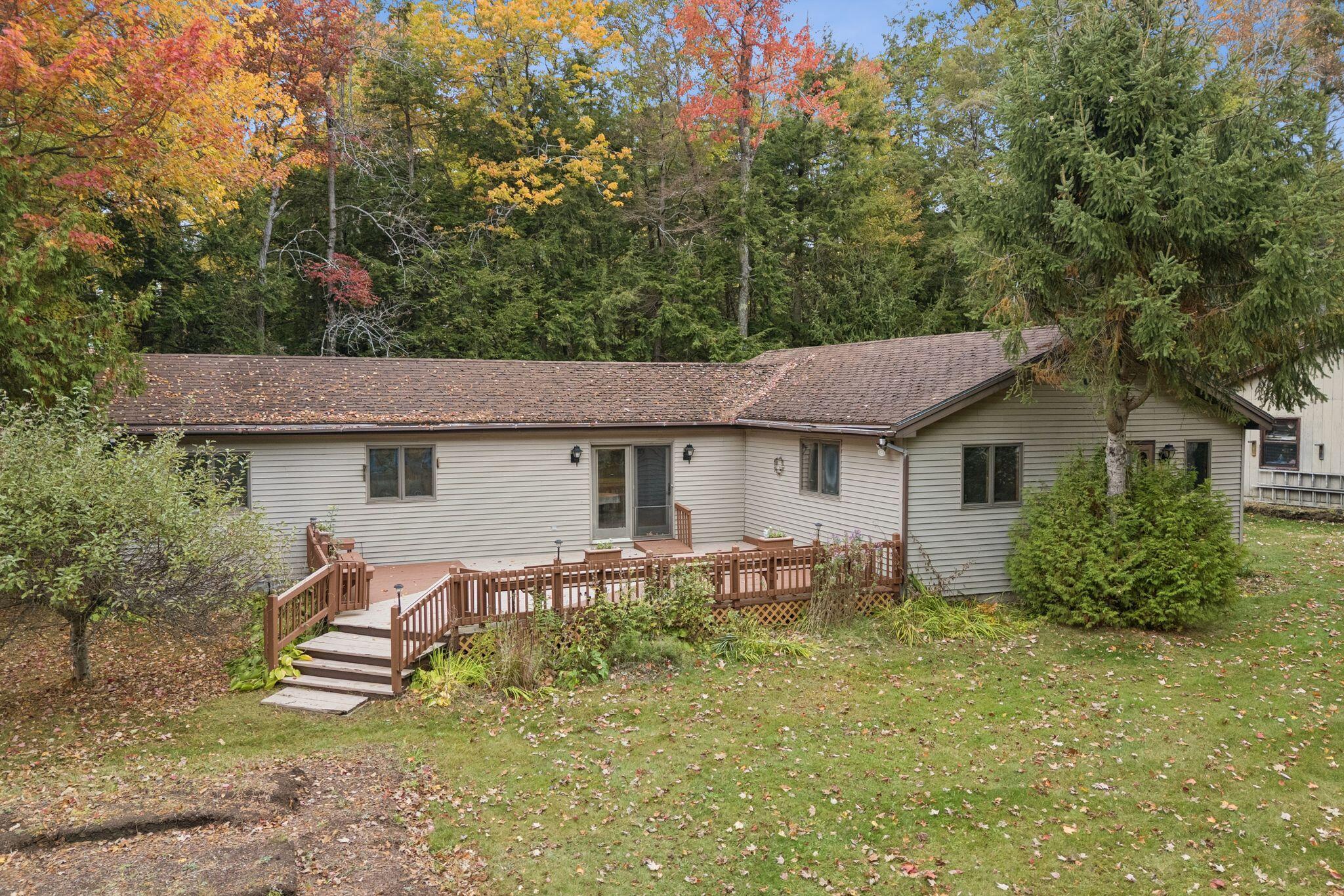 587 Woodland Avenue