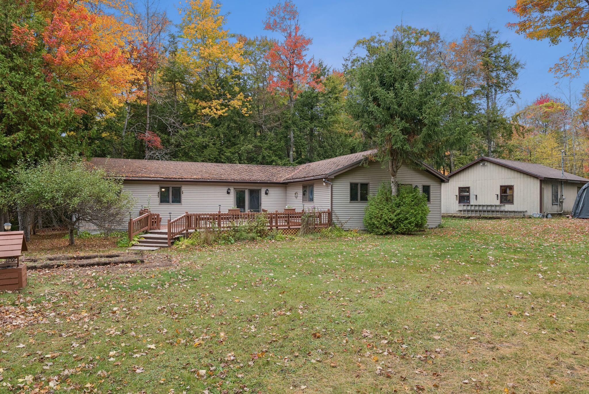 587 Woodland Avenue