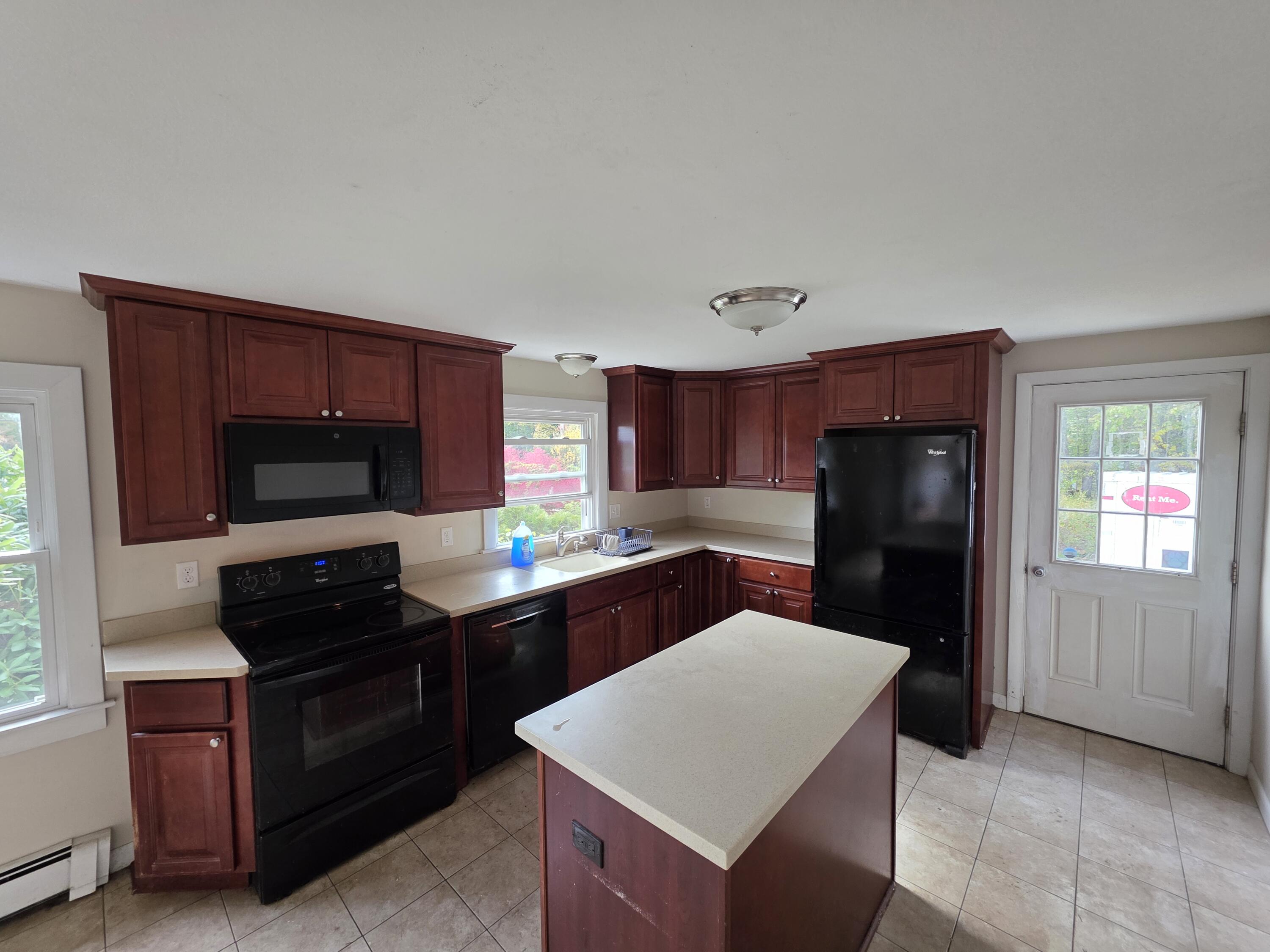 573 Old Bath Road