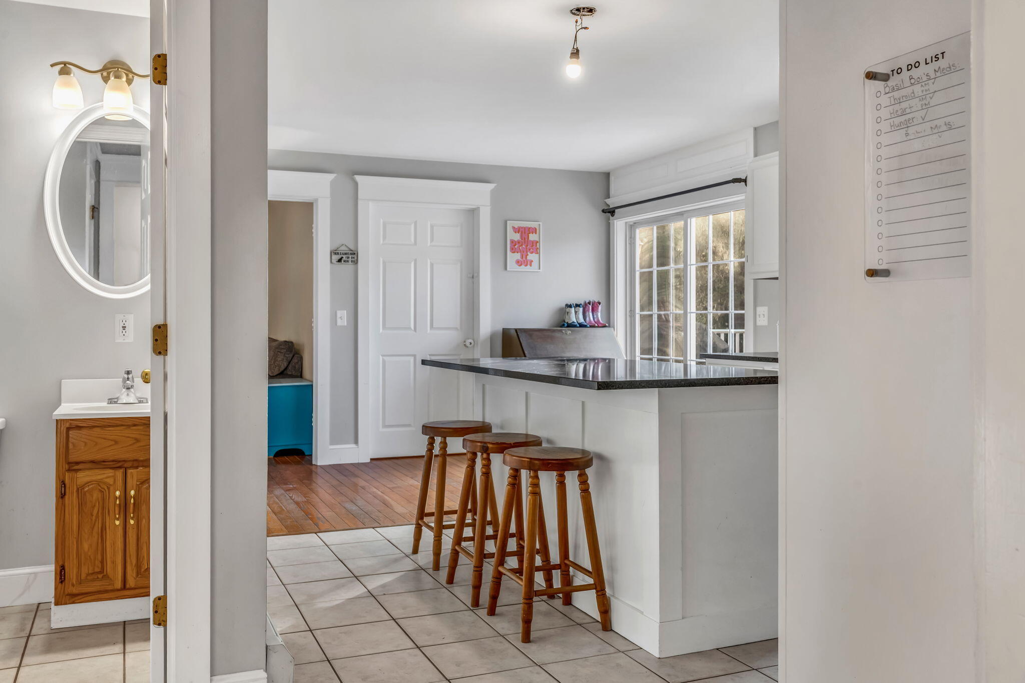 10 Independence Avenue