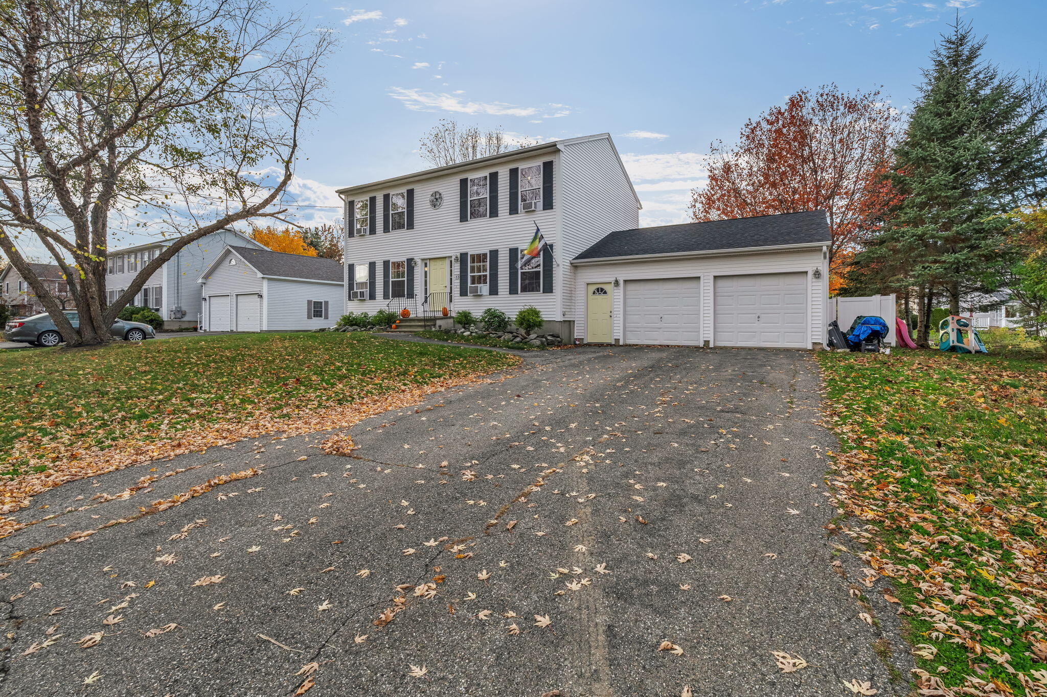 10 Independence Avenue