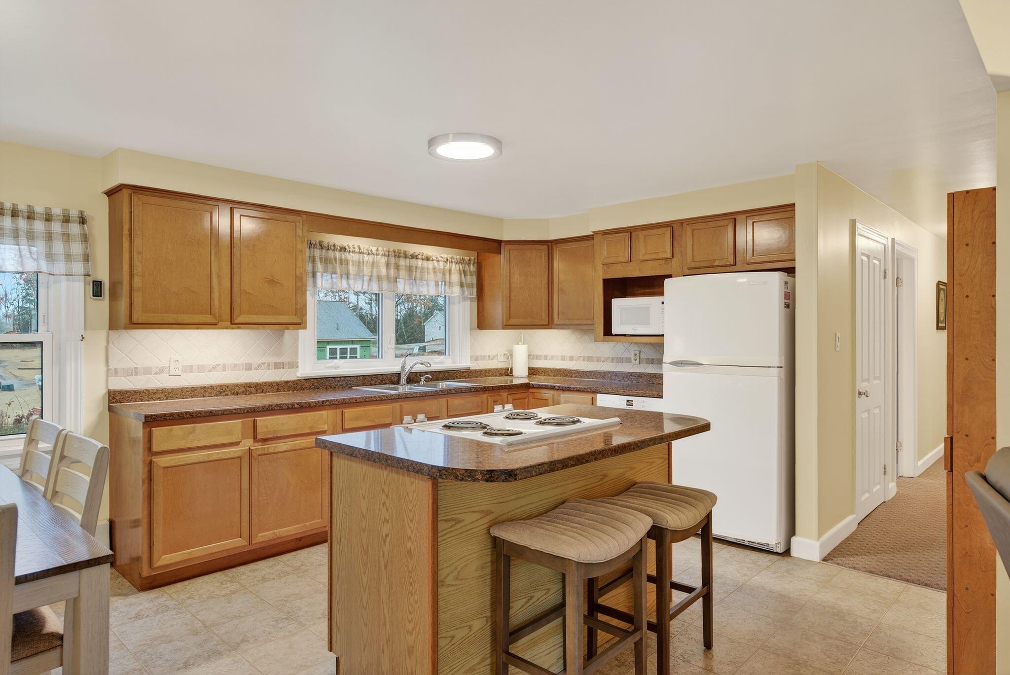 12 Mallett Drive