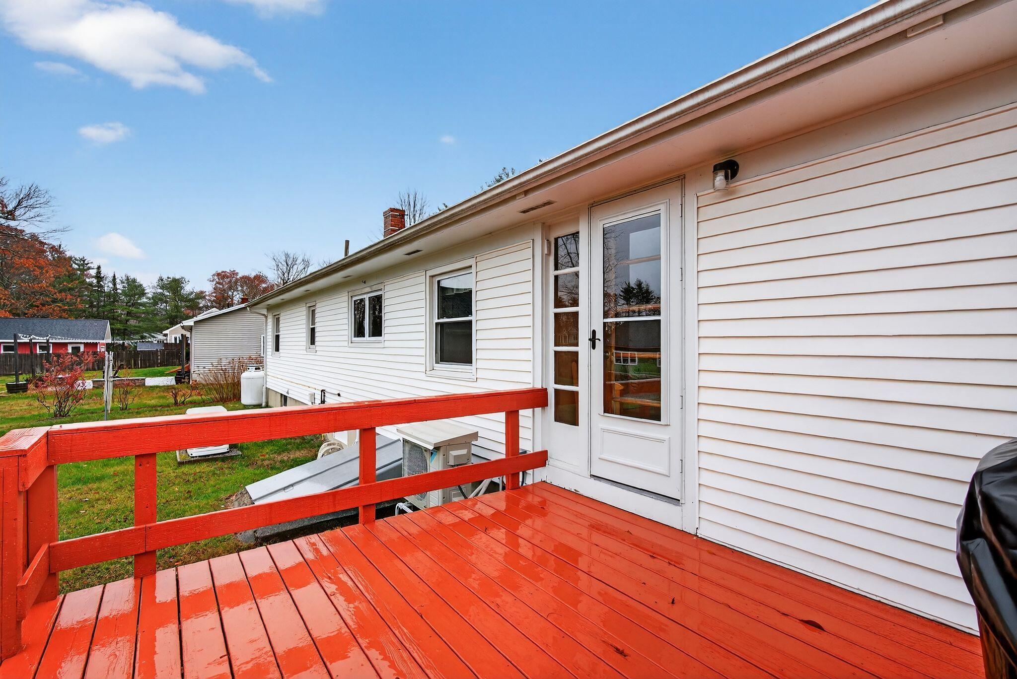 12 Mallett Drive