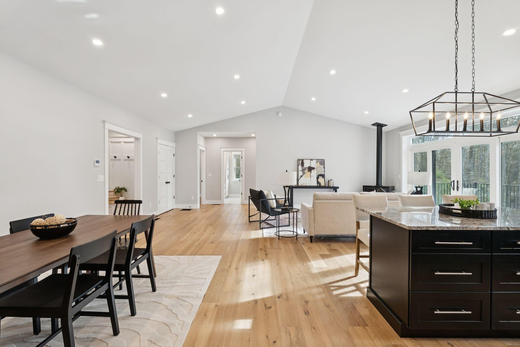 43 Hockomock Road