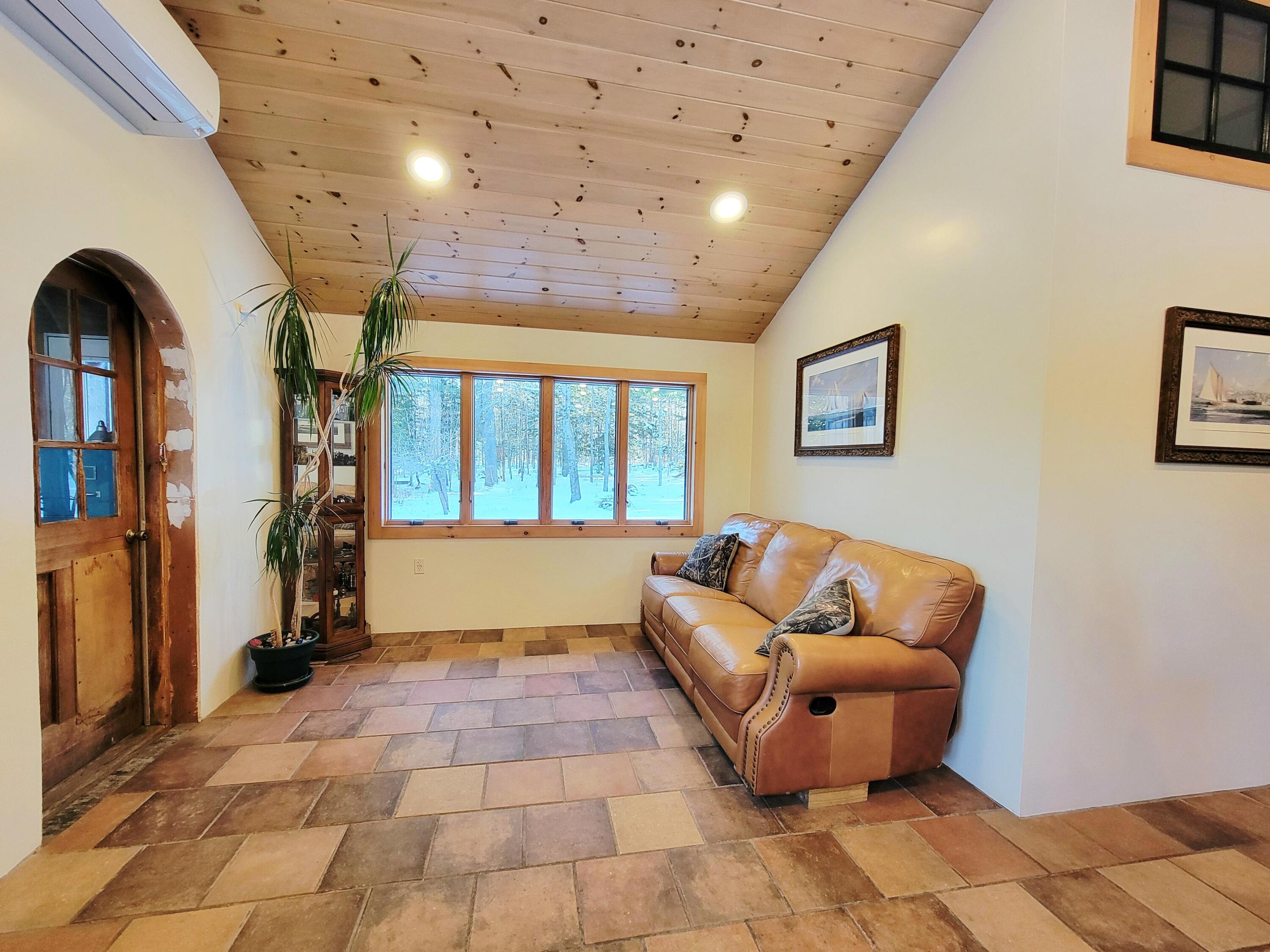 254 Mariaville Road