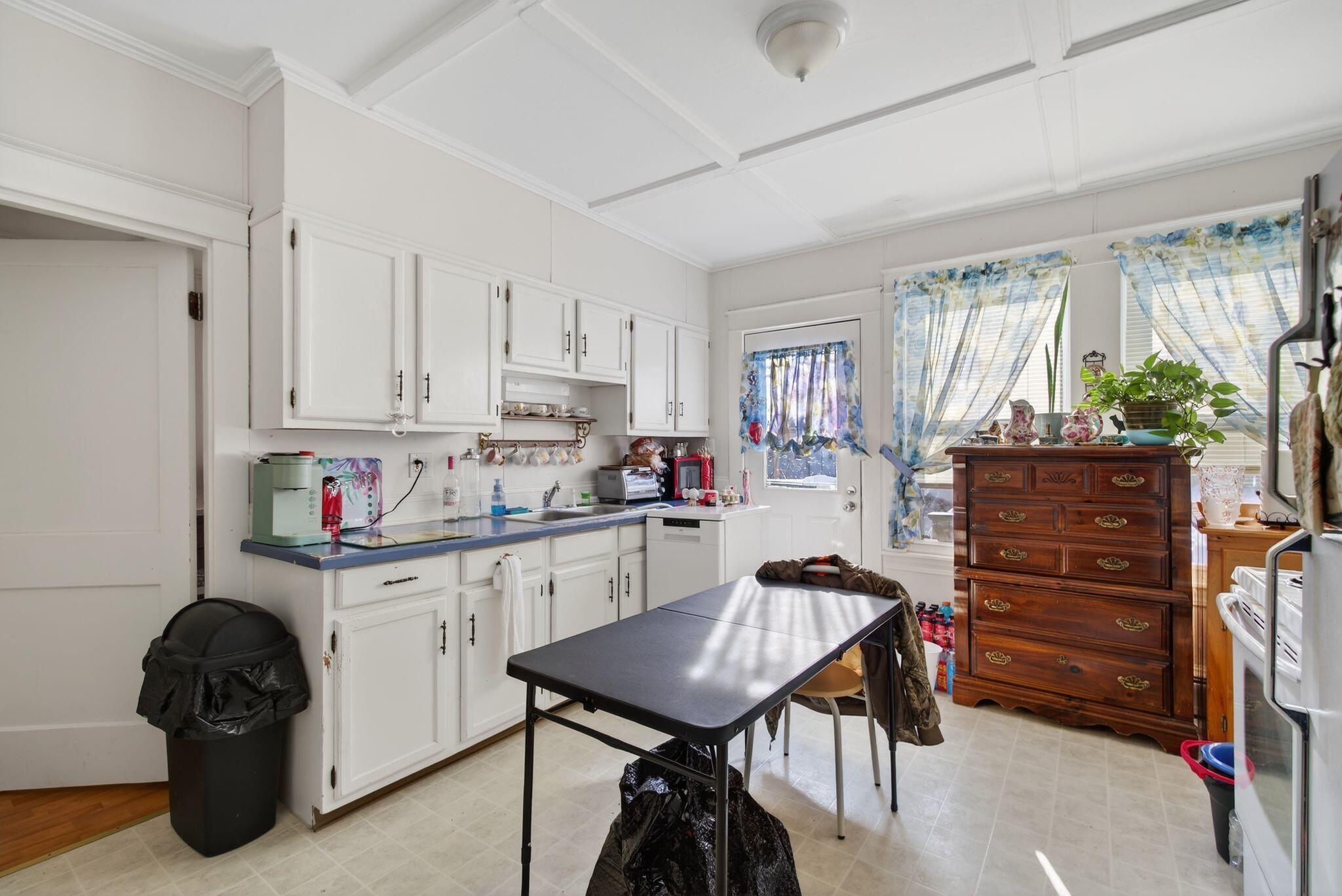 36 Edgemont Avenue