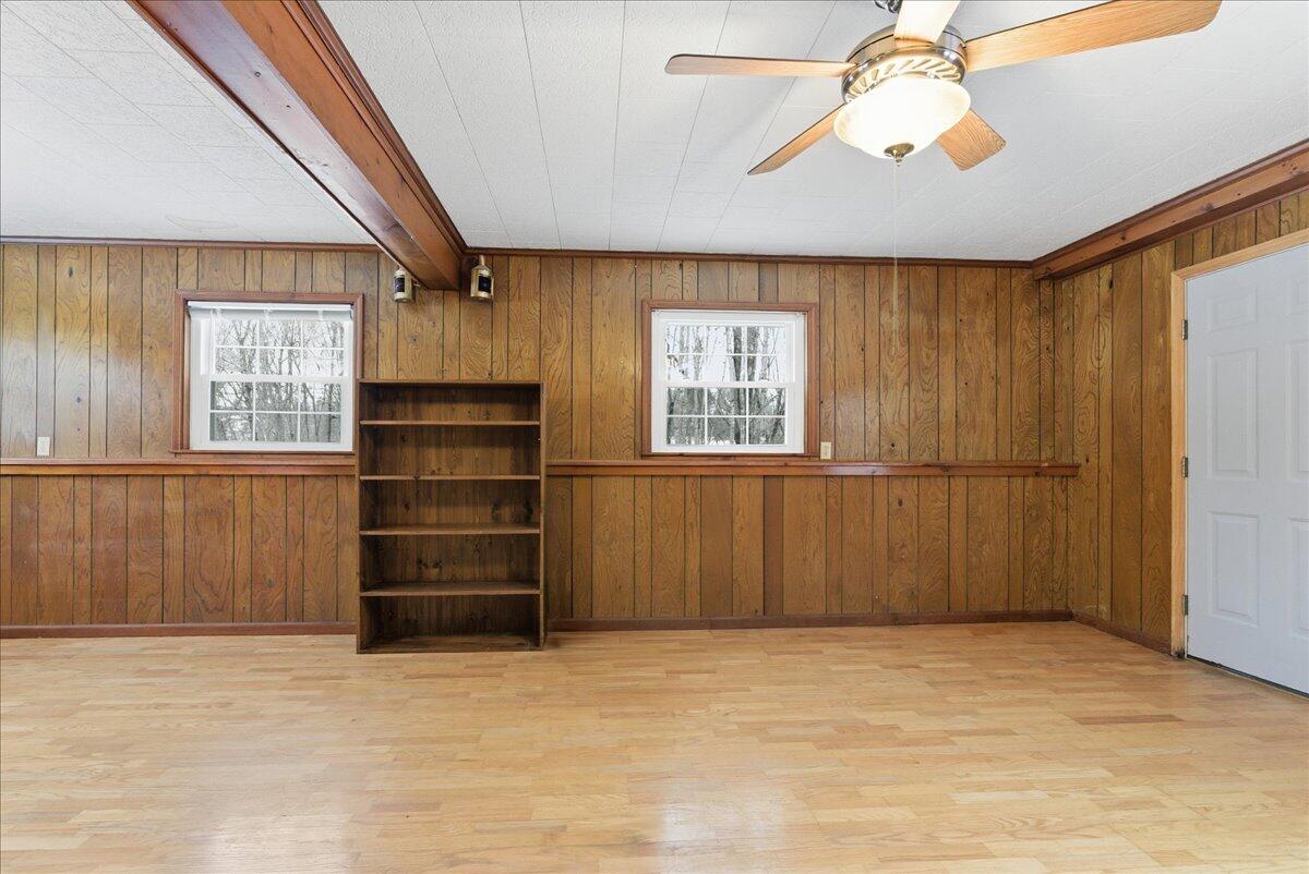 1011 Western Avenue