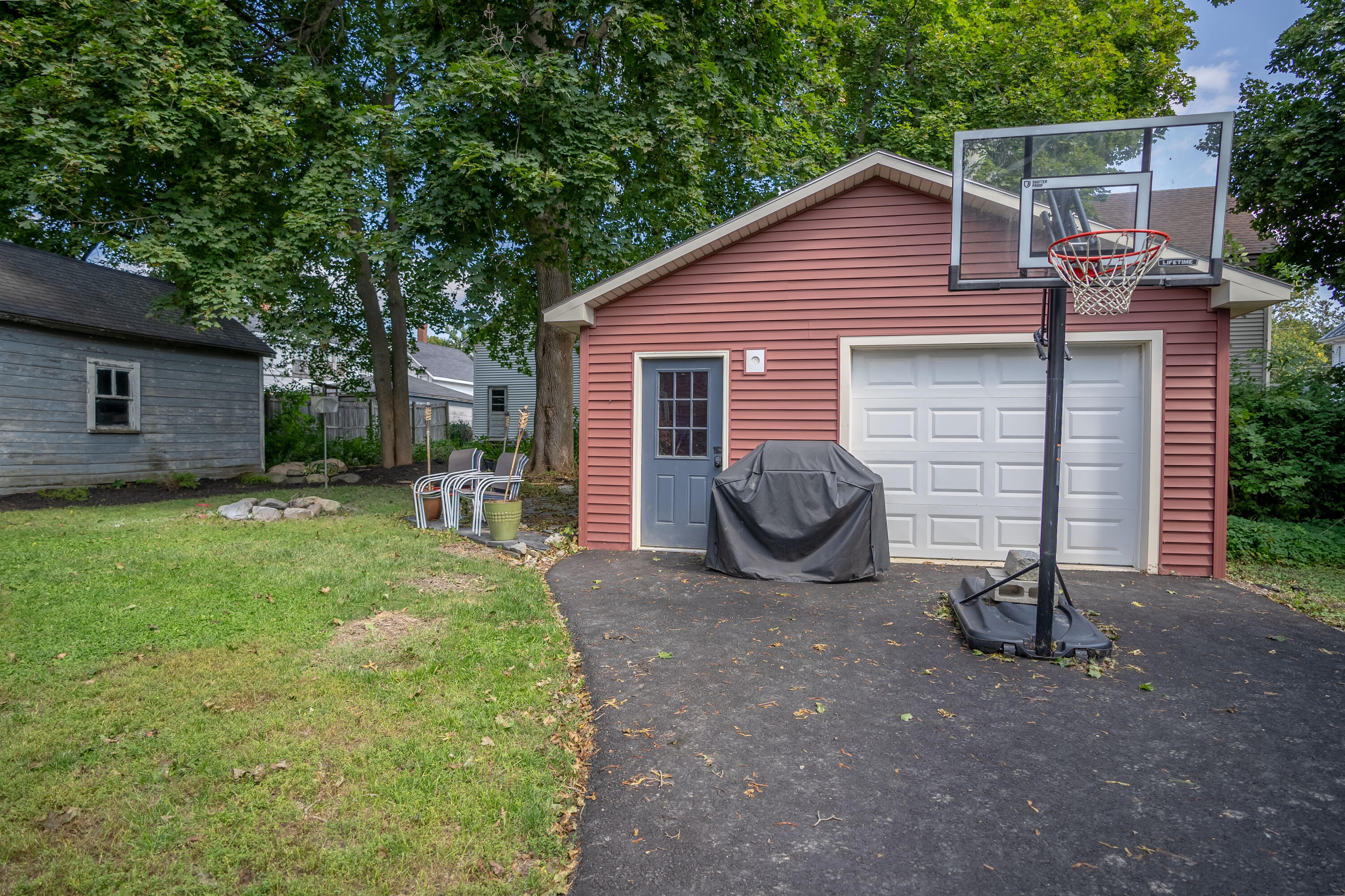 55 Parkview Avenue