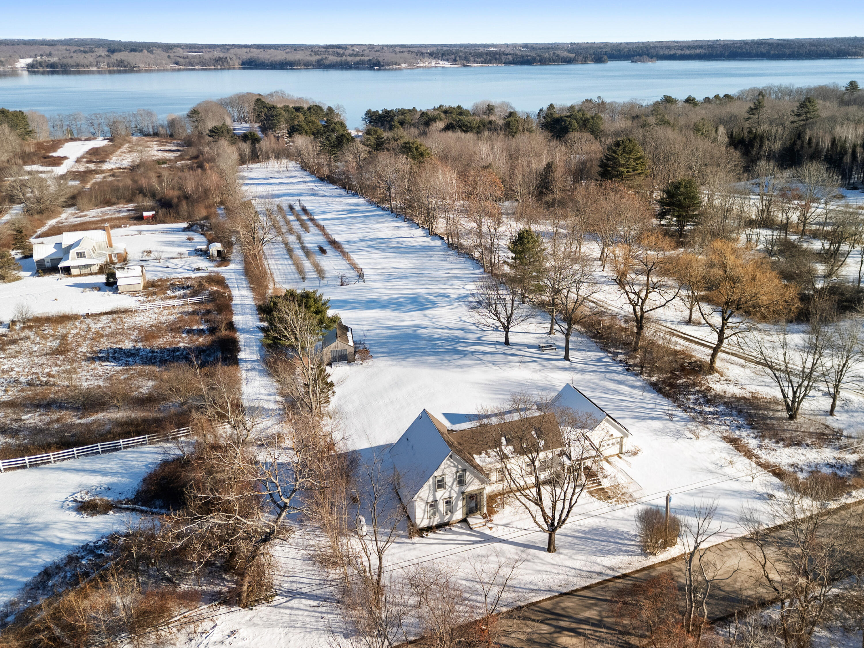 902 Dutch Neck Road