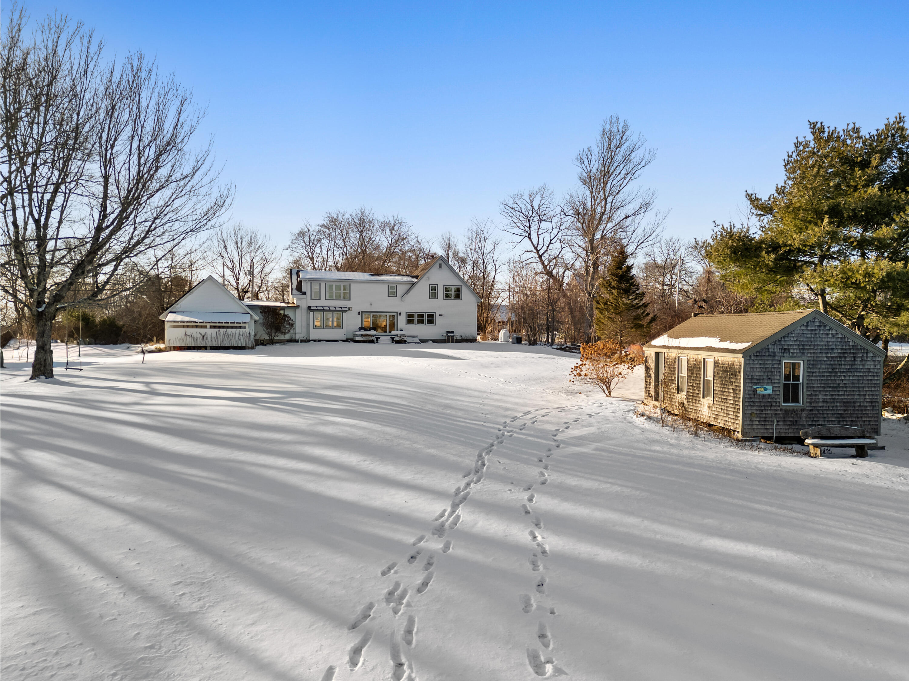 902 Dutch Neck Road
