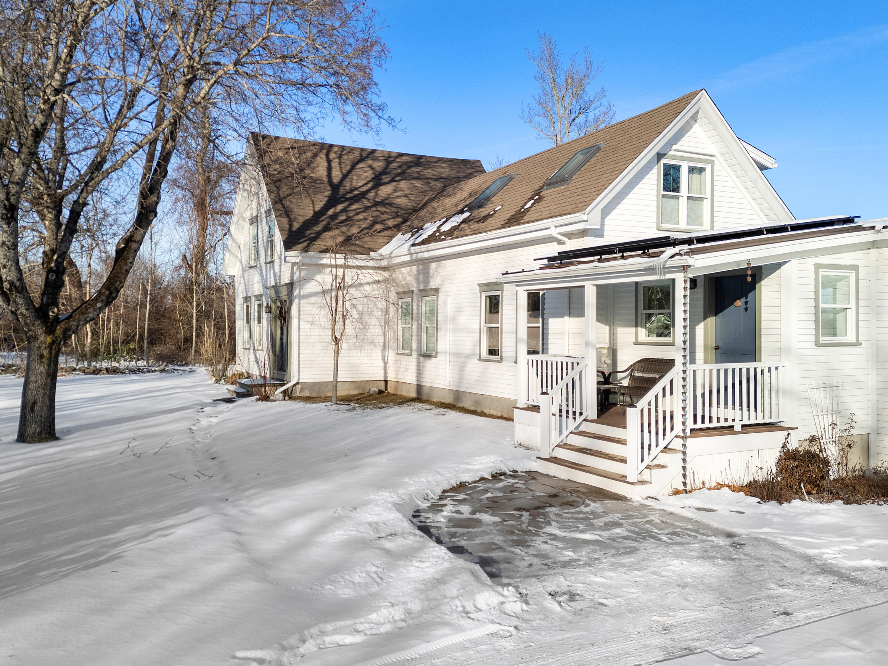 902 Dutch Neck Road
