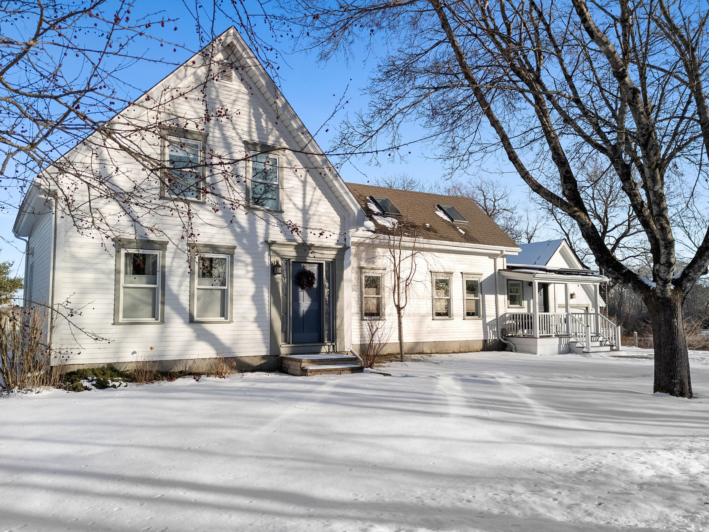 902 Dutch Neck Road