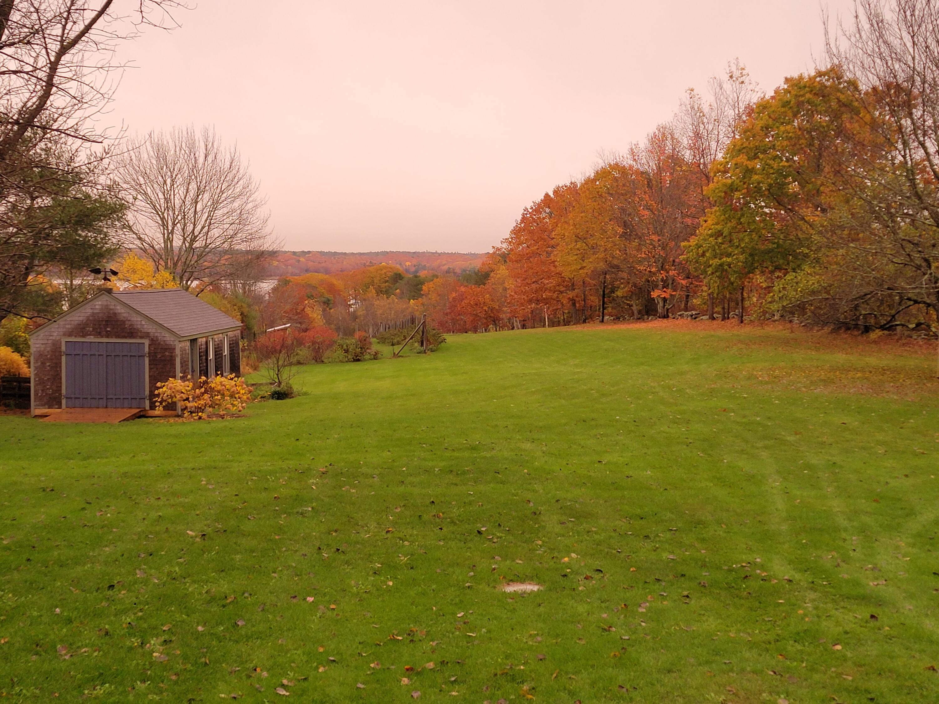 902 Dutch Neck Road