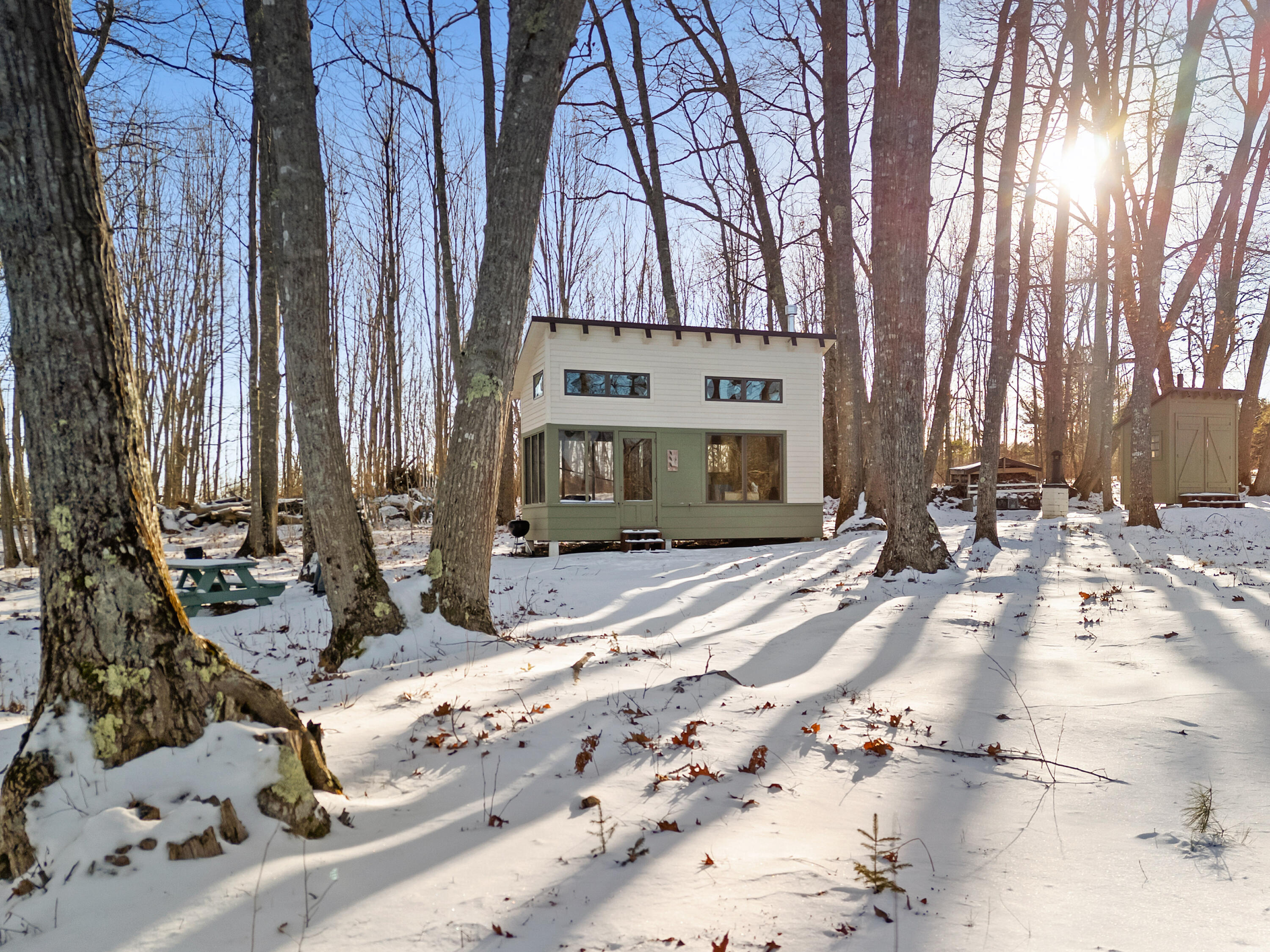 902 Dutch Neck Road