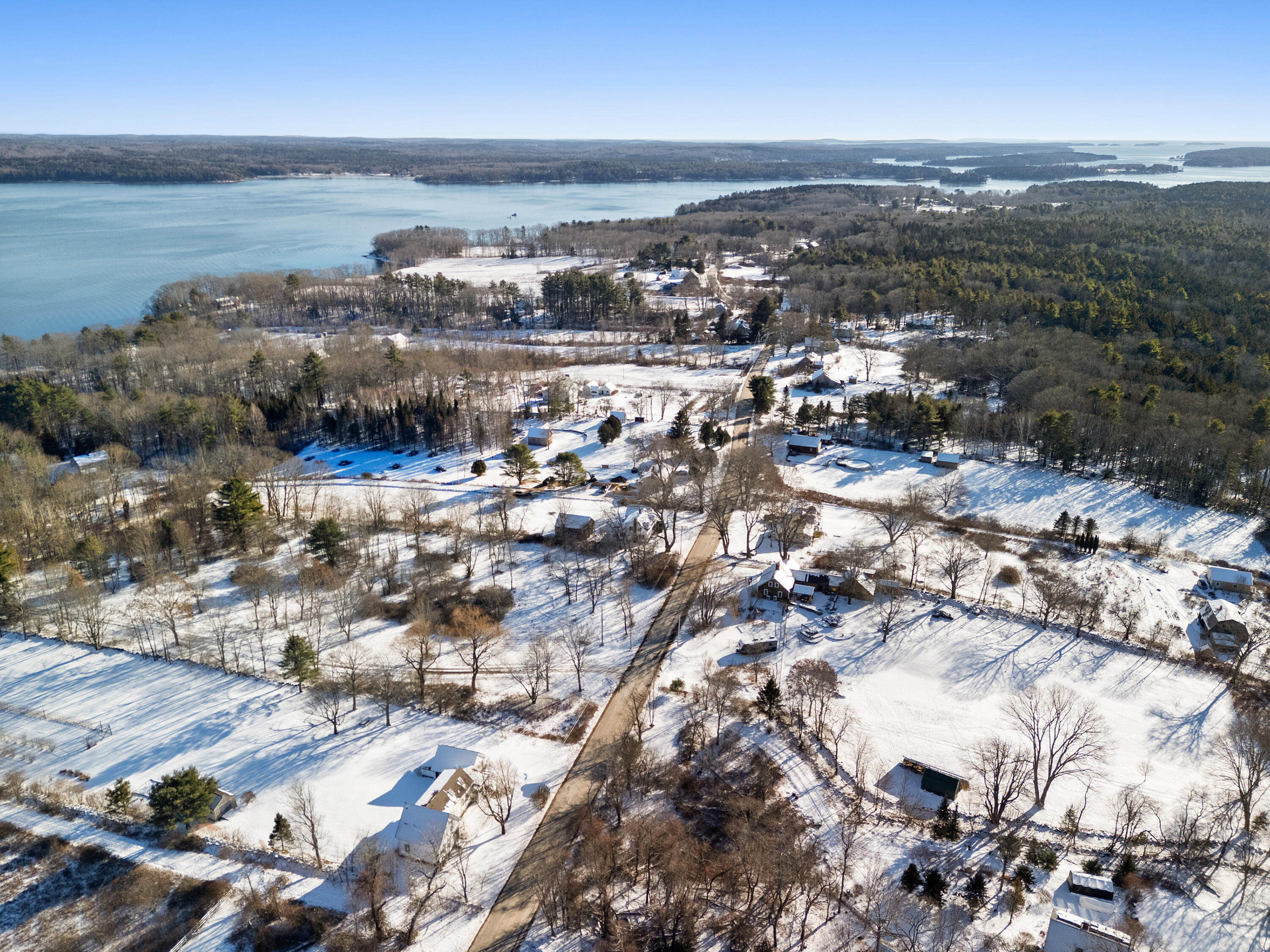 902 Dutch Neck Road