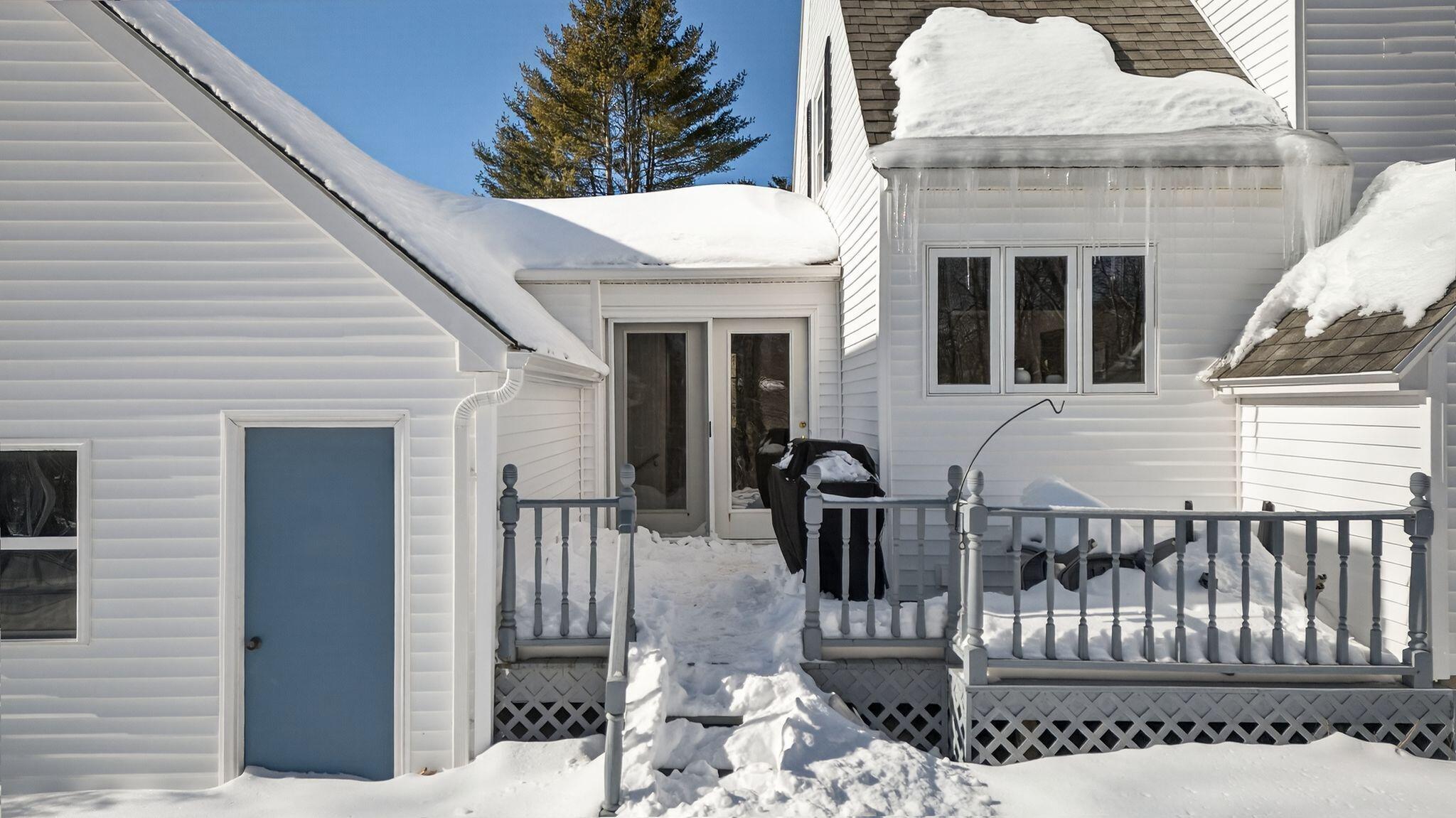 27 Bowdoin Street