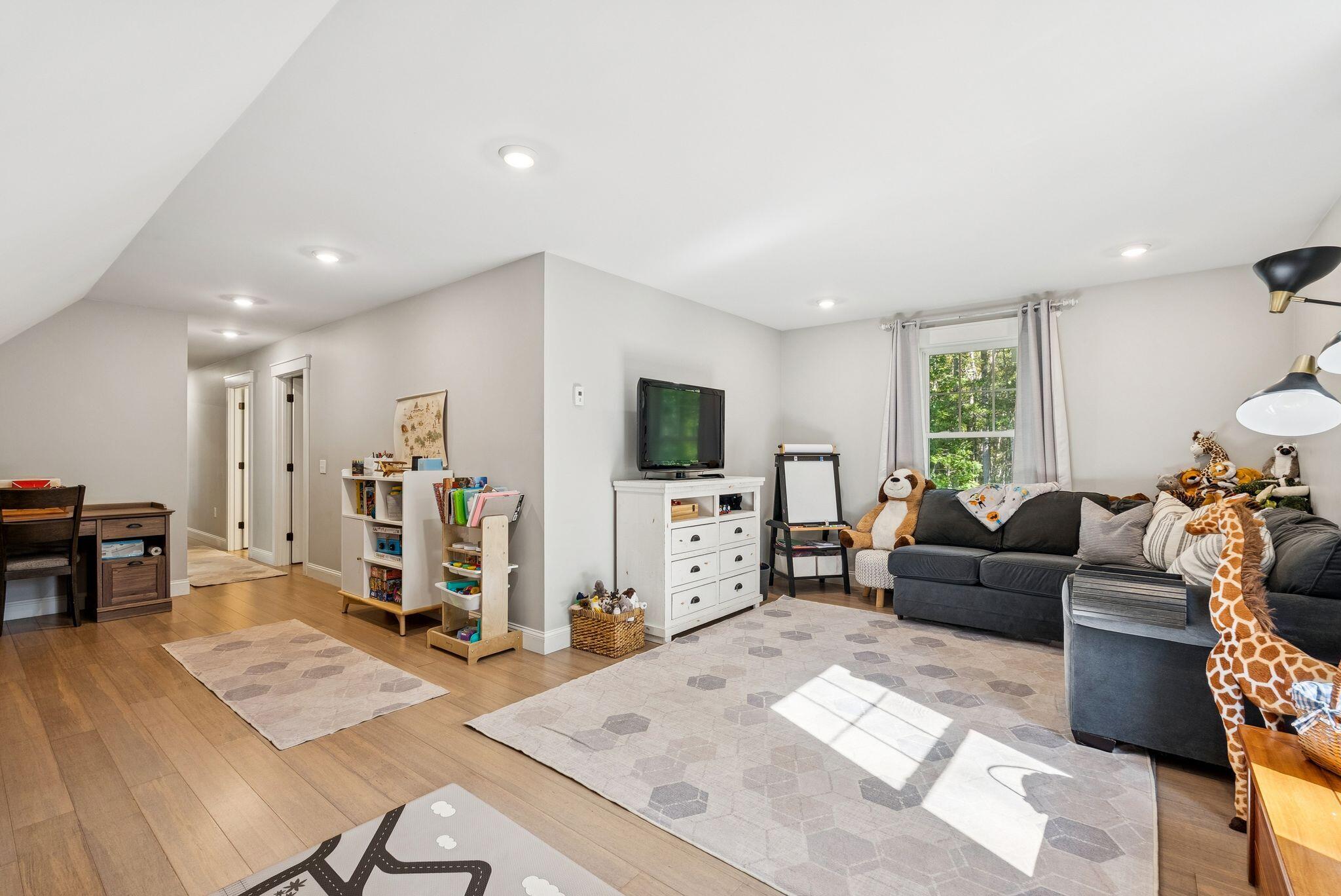 7 Shearwater Way