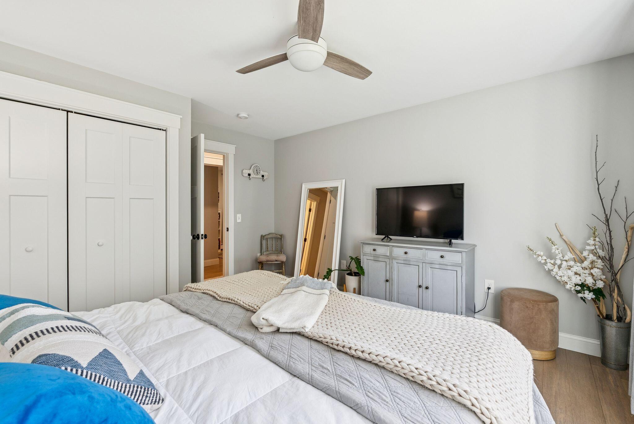 7 Shearwater Way