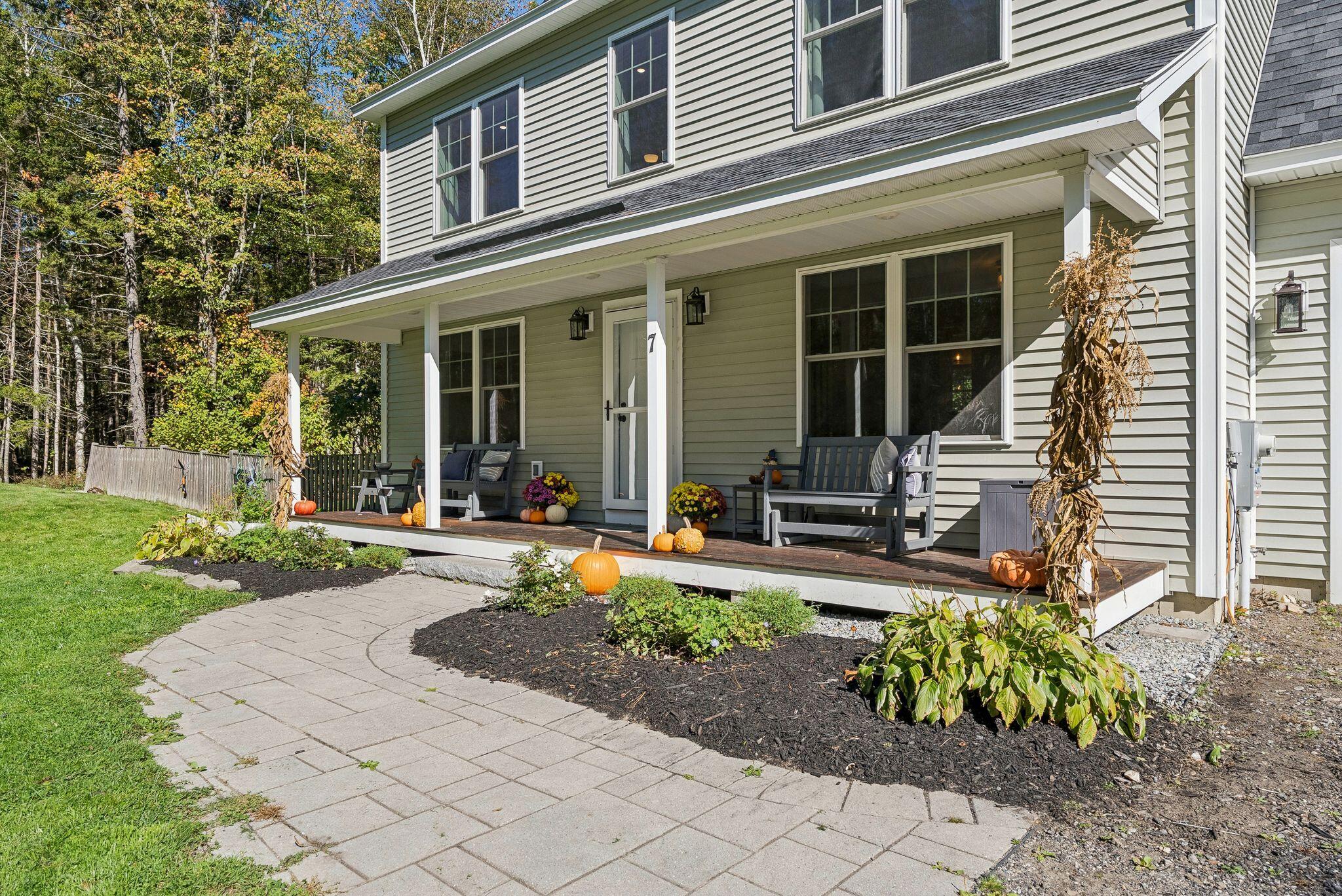 7 Shearwater Way