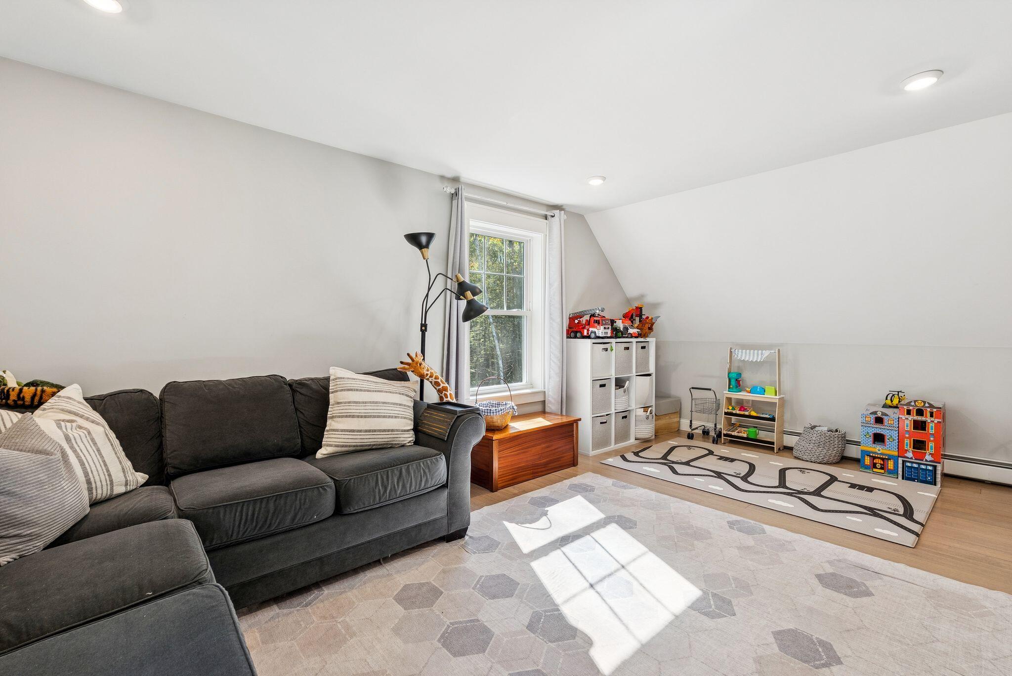 7 Shearwater Way