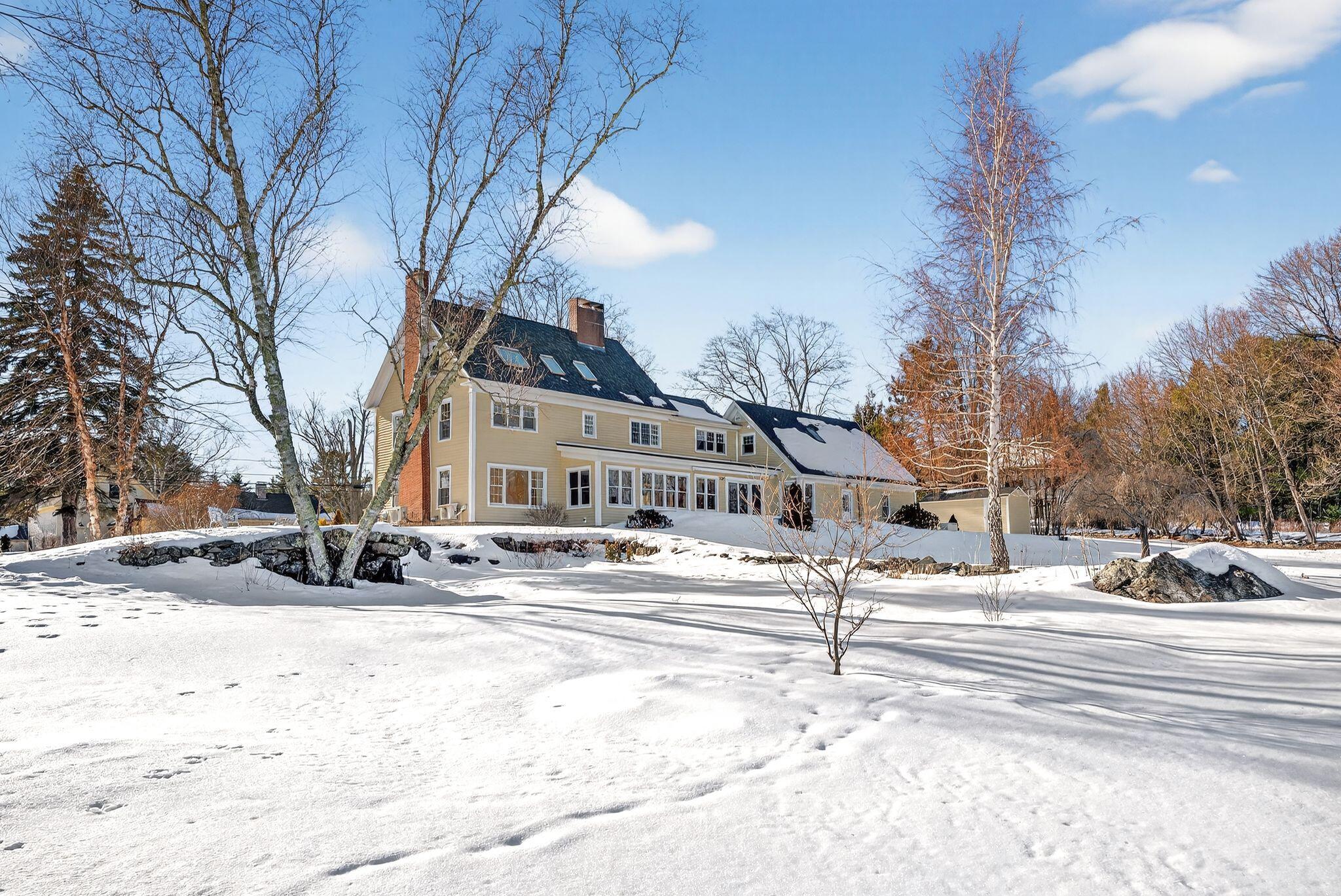 525 W Auburn Road