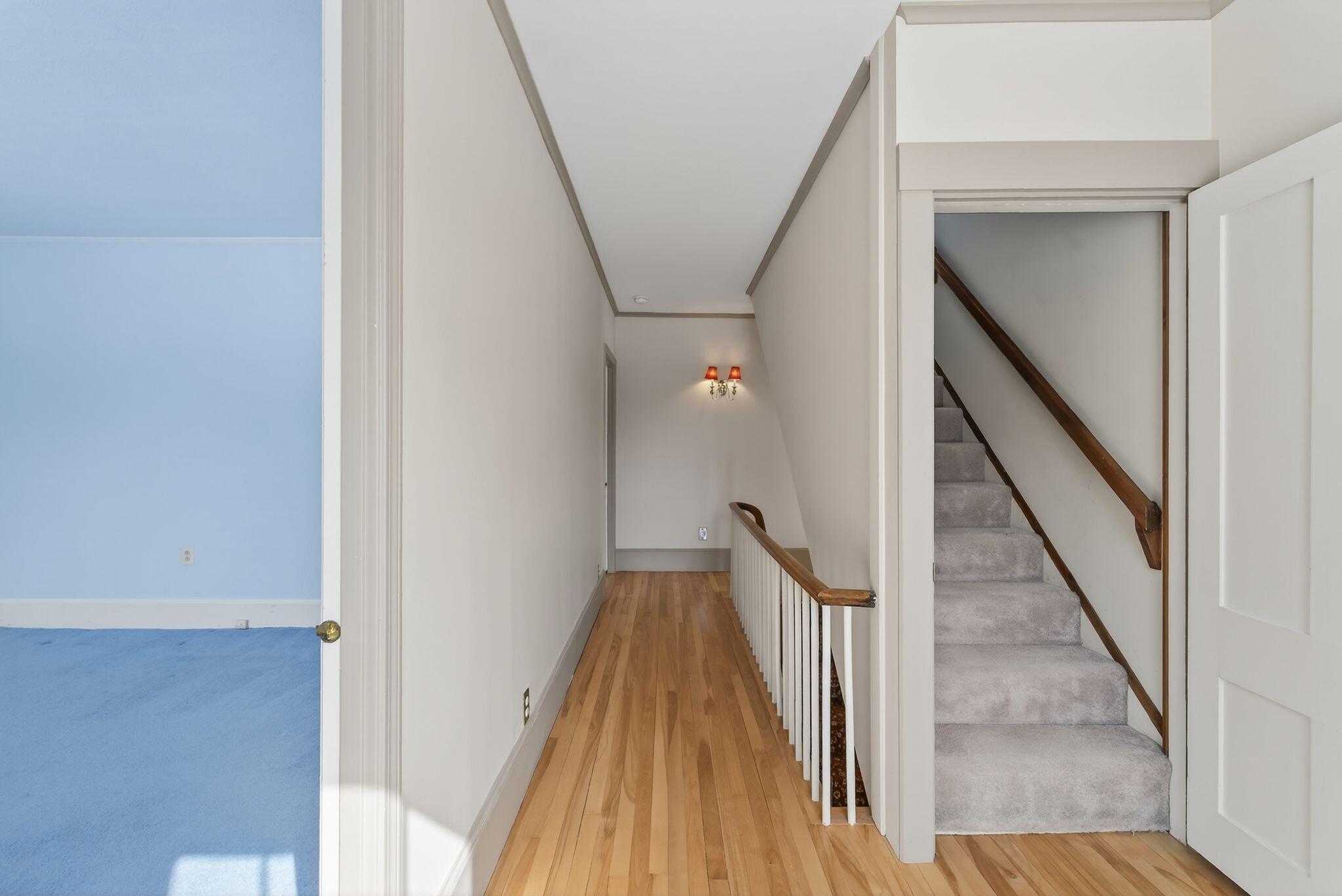 525 W Auburn Road