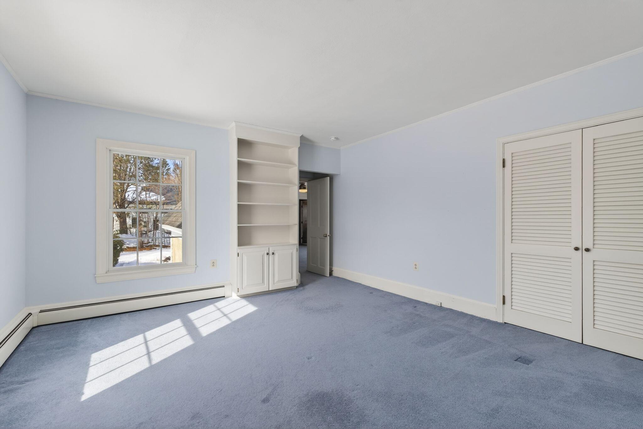 525 W Auburn Road