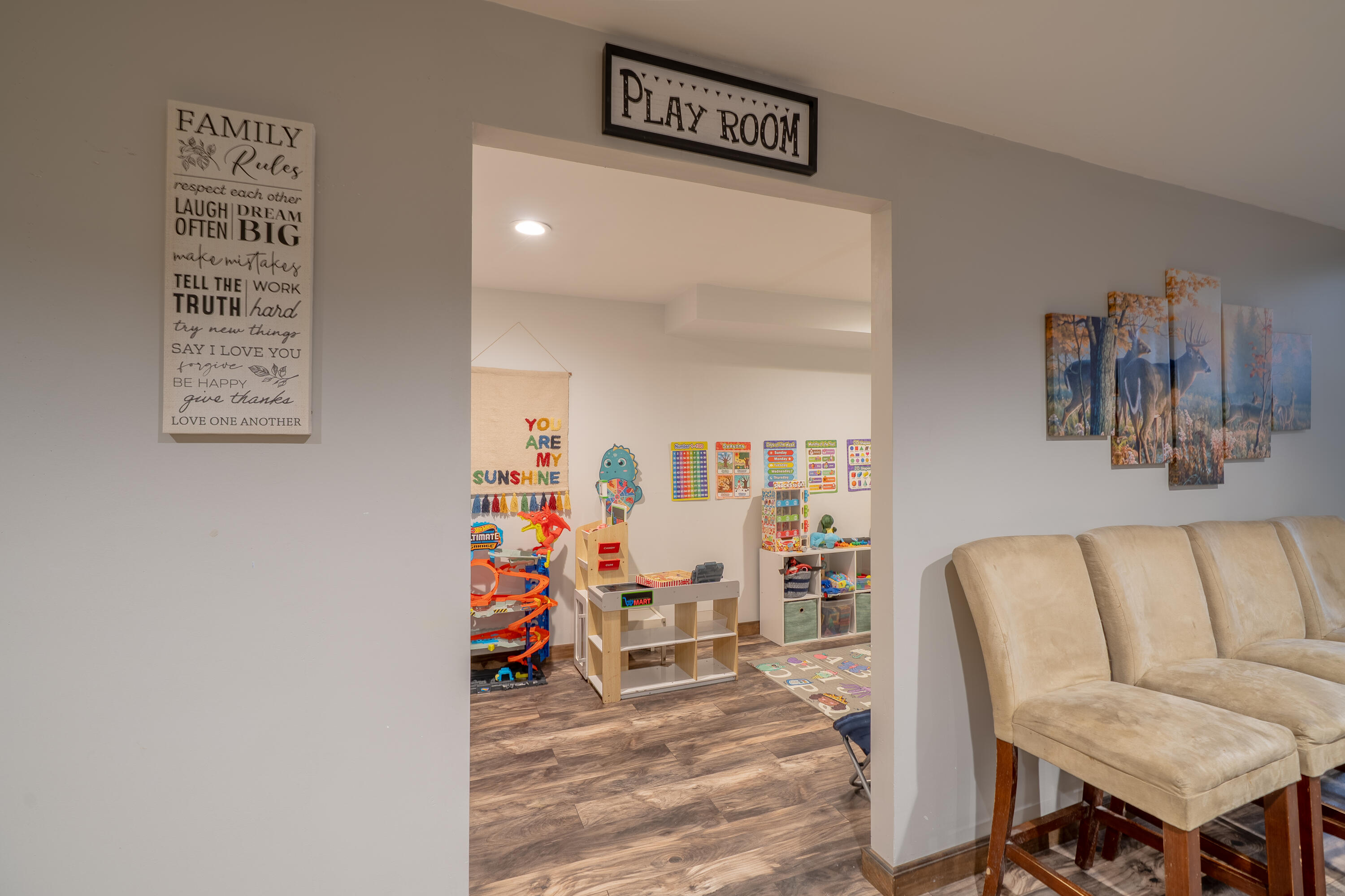 49 Stetson Road W
