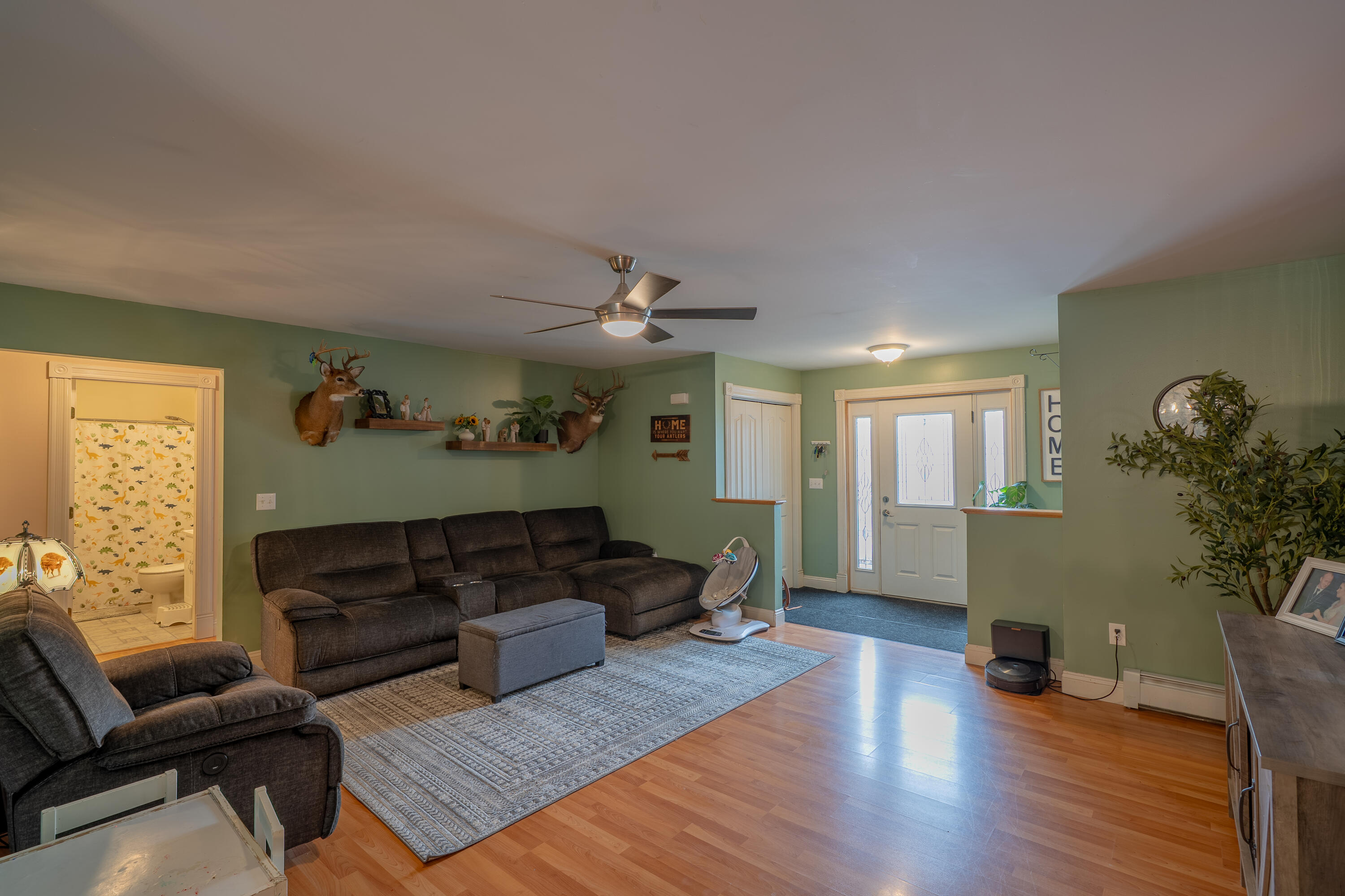 49 Stetson Road W