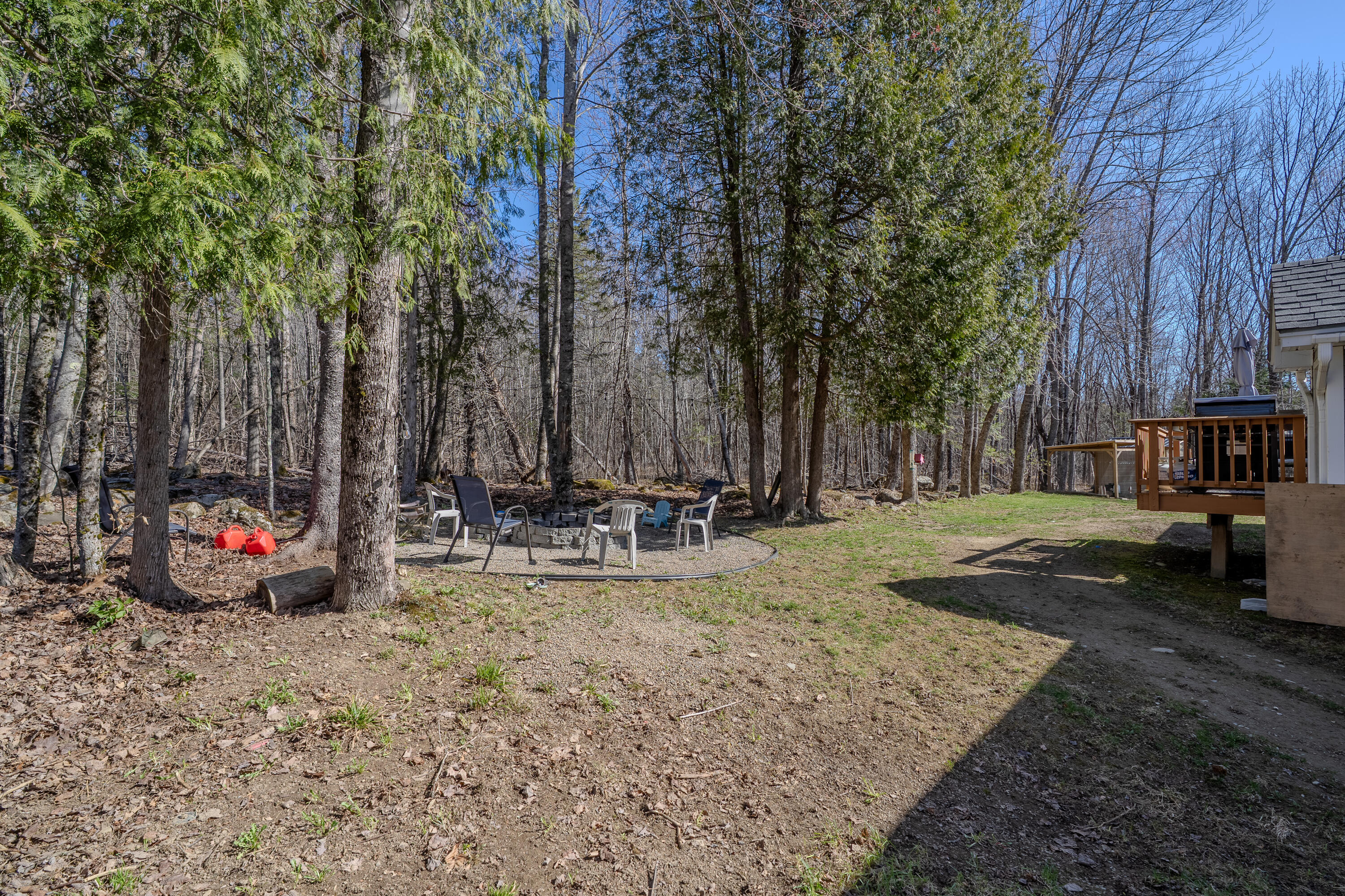 49 Stetson Road W