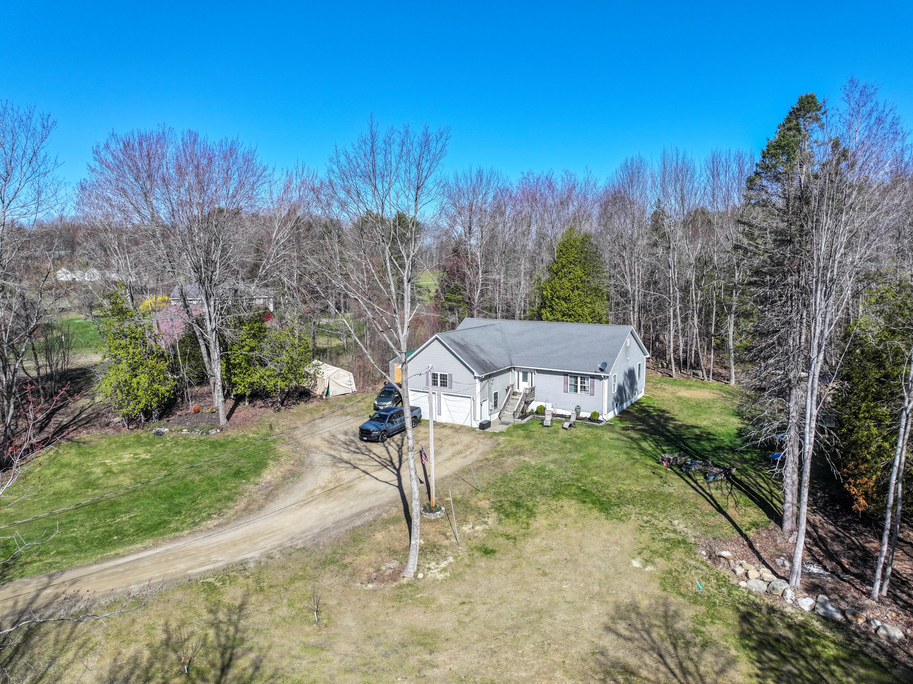 49 Stetson Road W