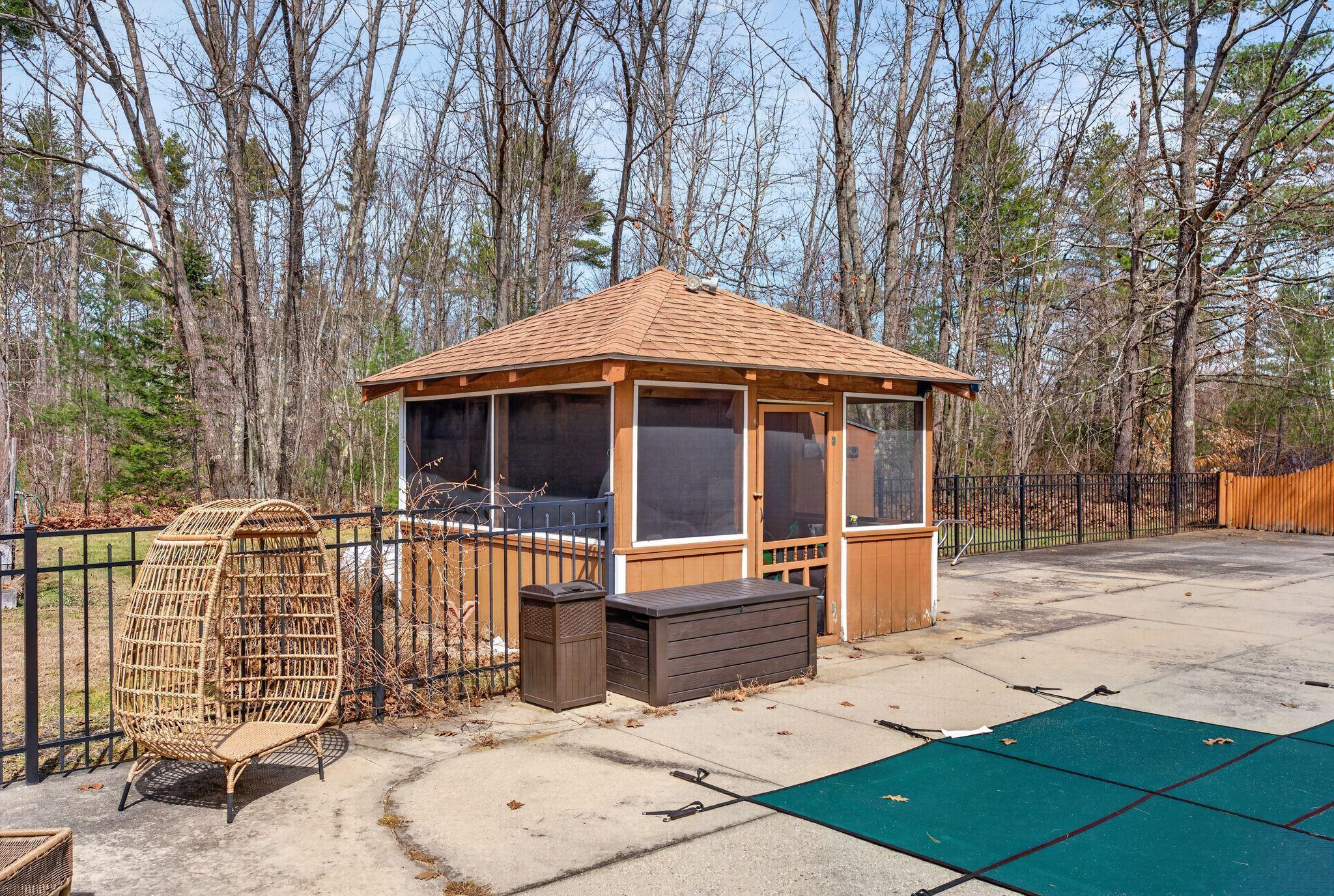 521 Mayall Road