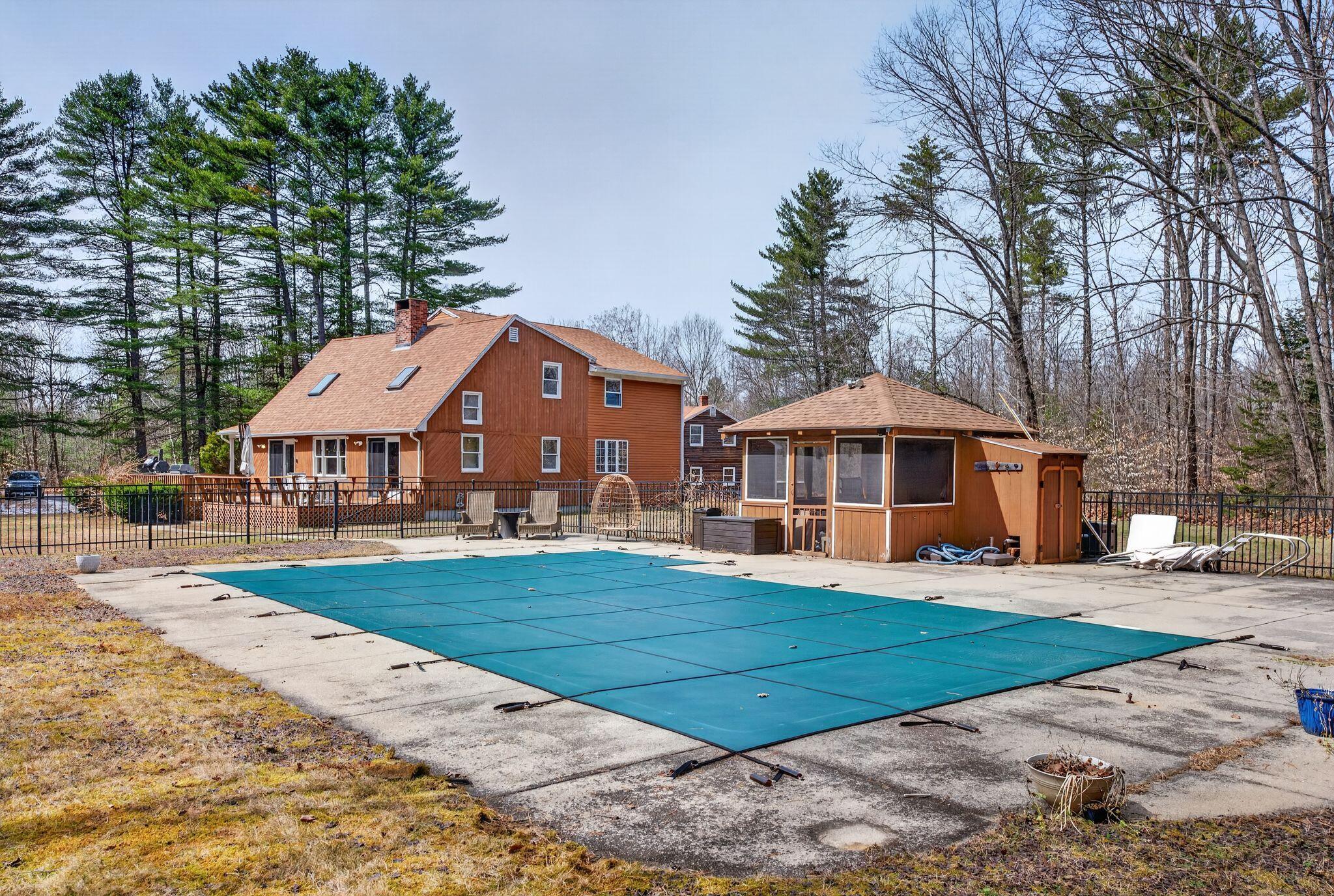 521 Mayall Road
