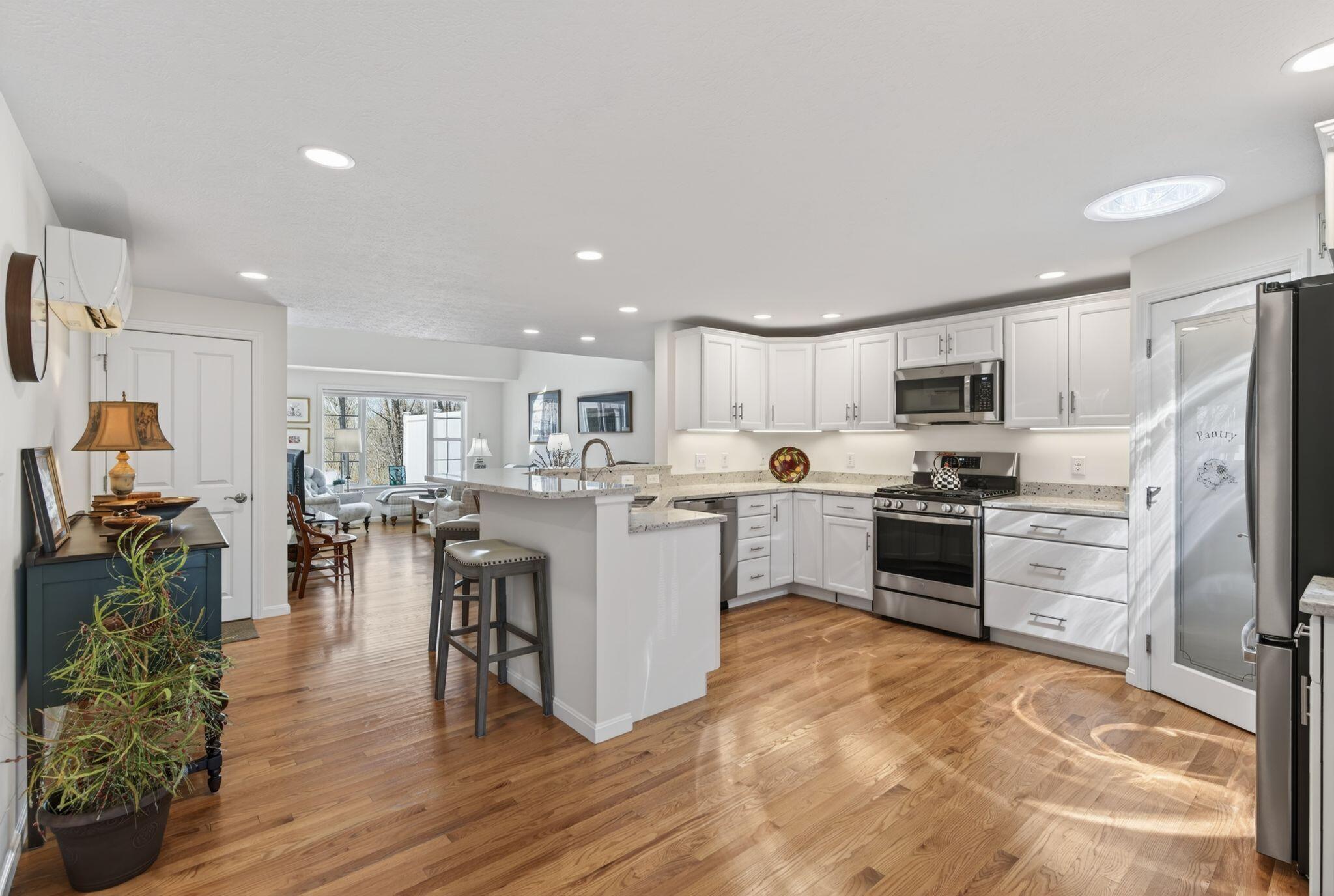 14 Mica Court 51P
