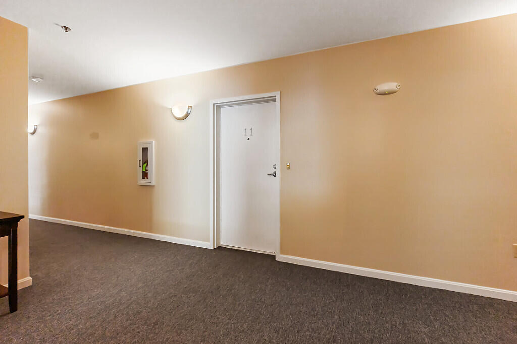 2 Schooner Ridge Road 11