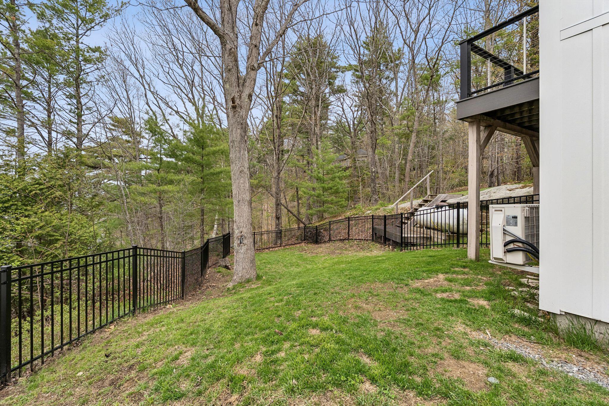 124 Middle Road