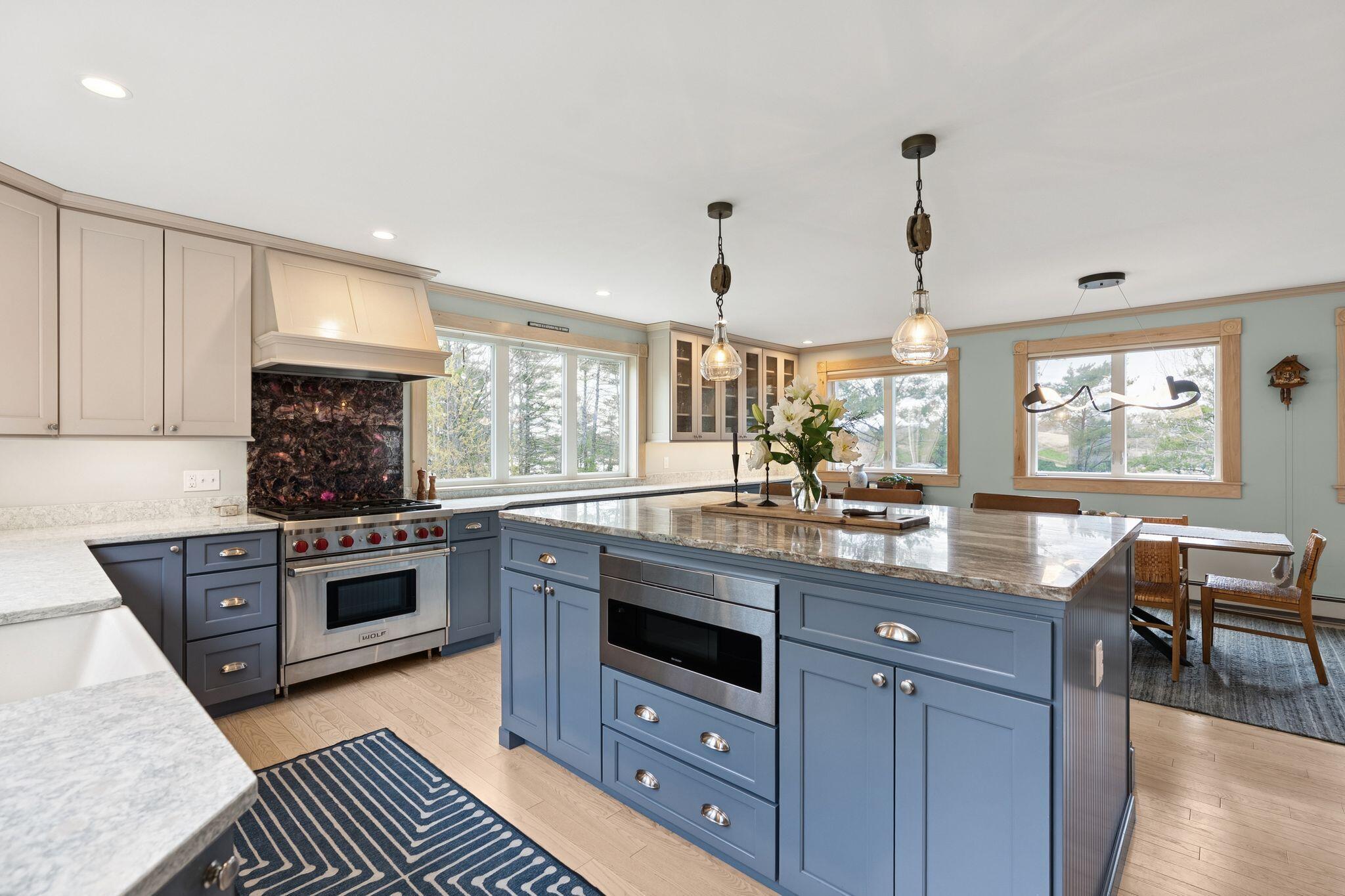124 Middle Road