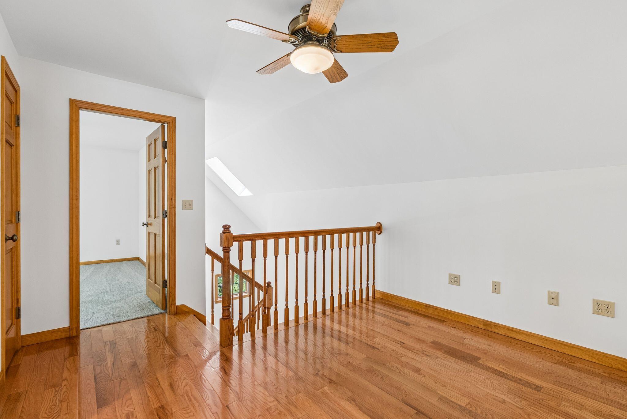 8 Whitney Way