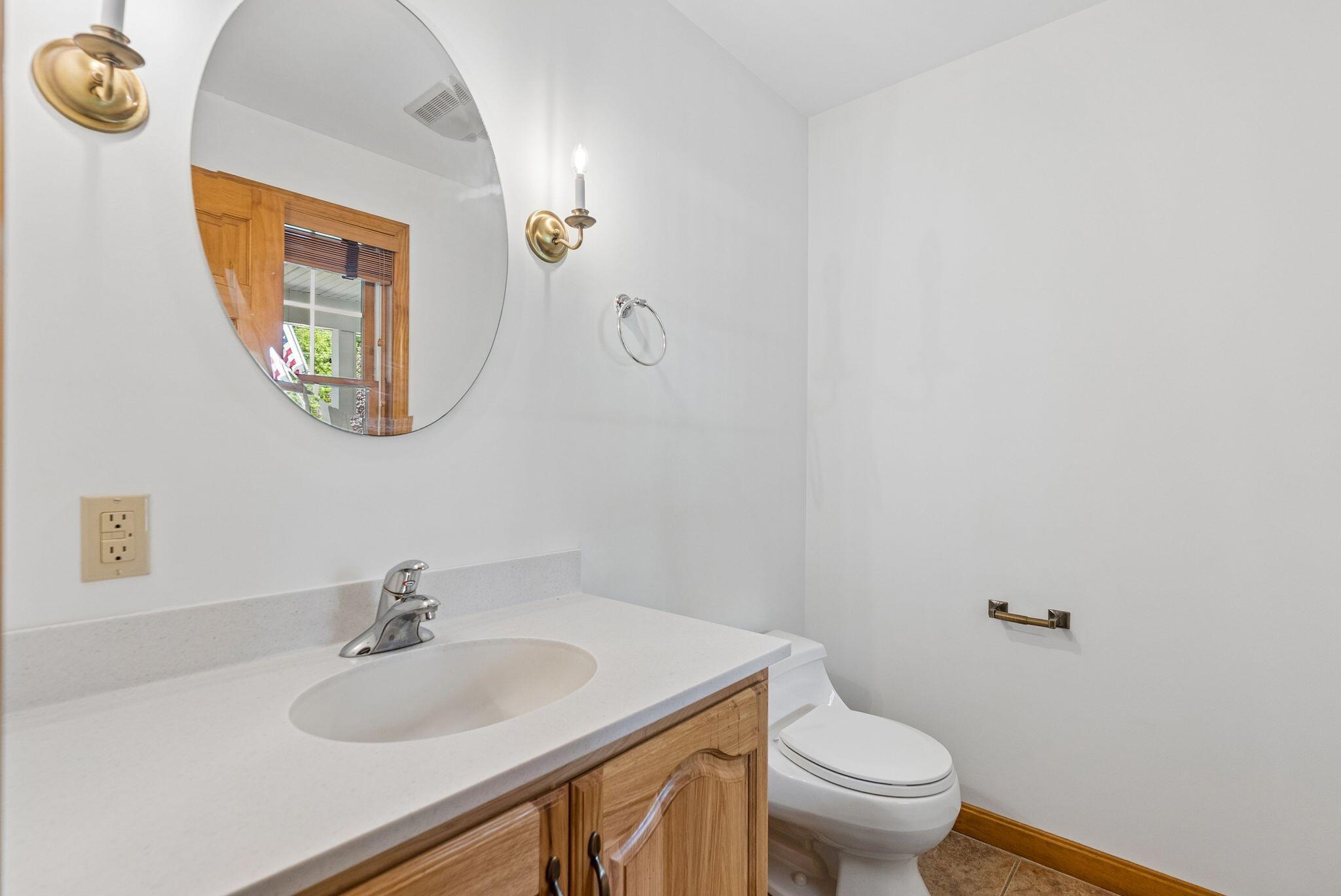 8 Whitney Way