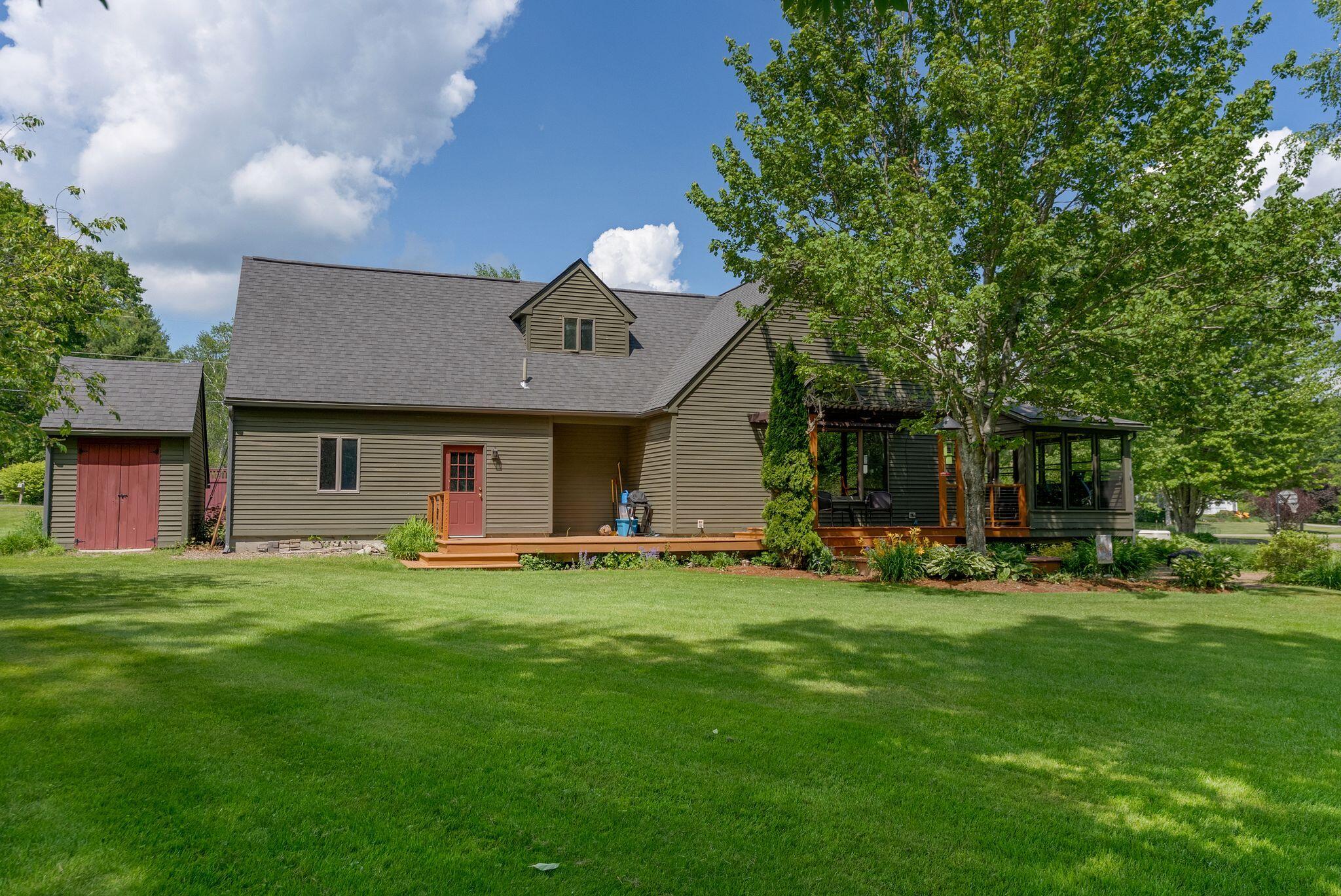 38 Rob Clark Street