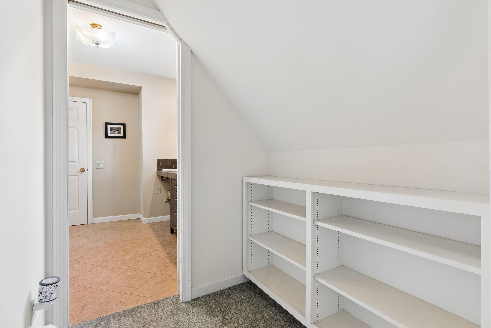 38 Rob Clark Street