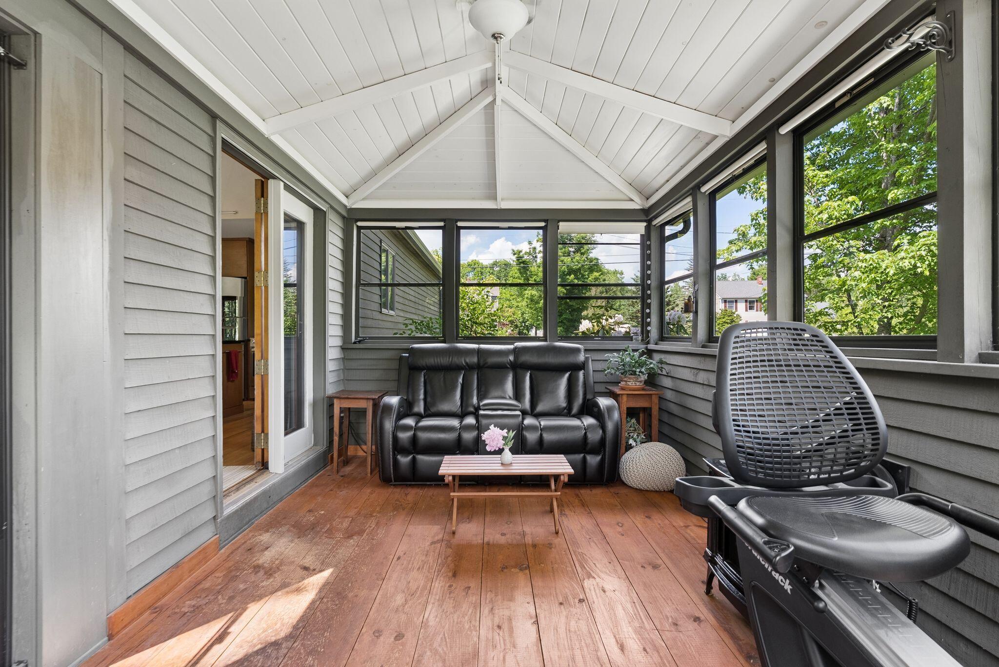 38 Rob Clark Street