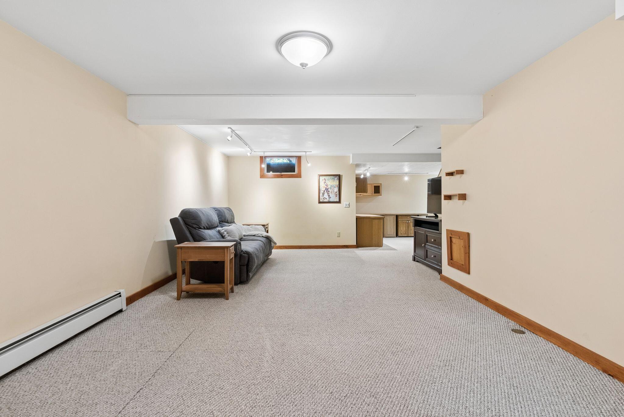 38 Rob Clark Street